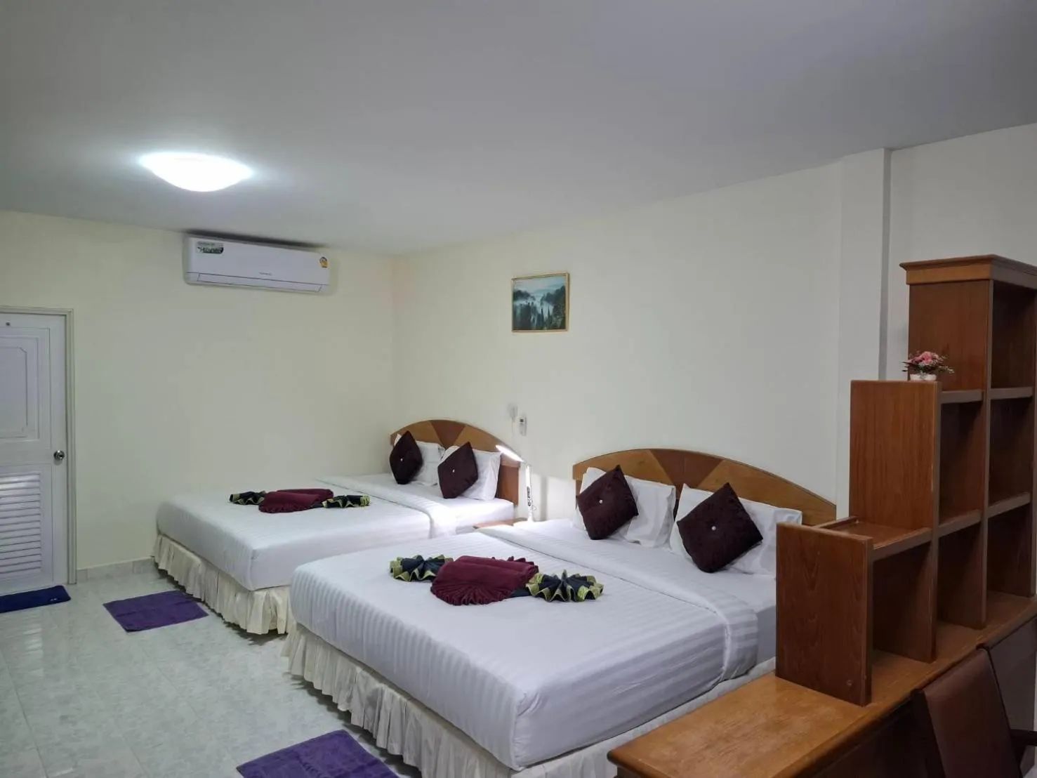 Bed in Lanta Summer House 1