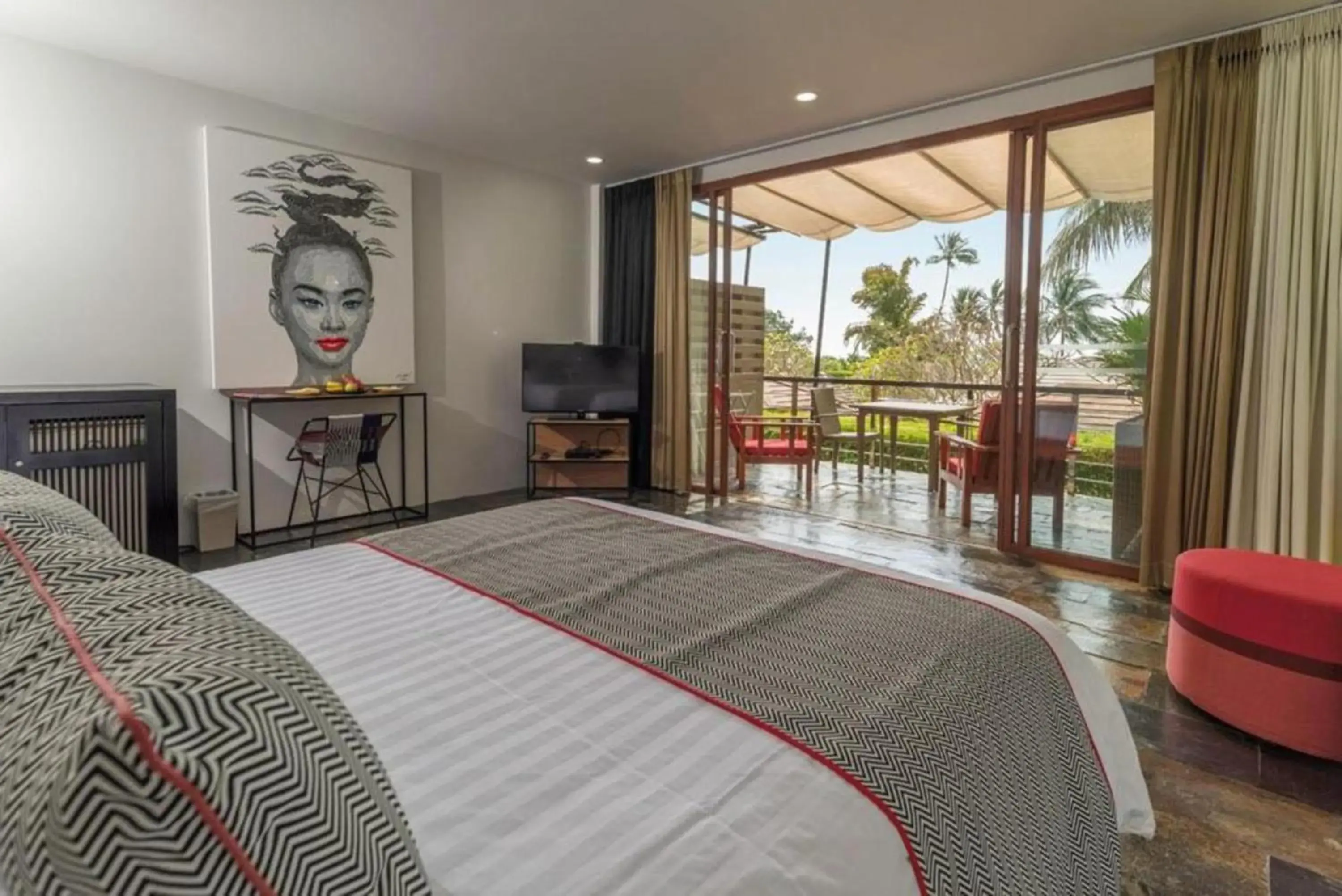 View (from property/room), Bed in The Sunset Beach Resort & Spa, Taling Ngam, Ko Samui View (from property/room), Bed in The Sunset Beach Resort & Spa, Taling Ngam, Ko Samui