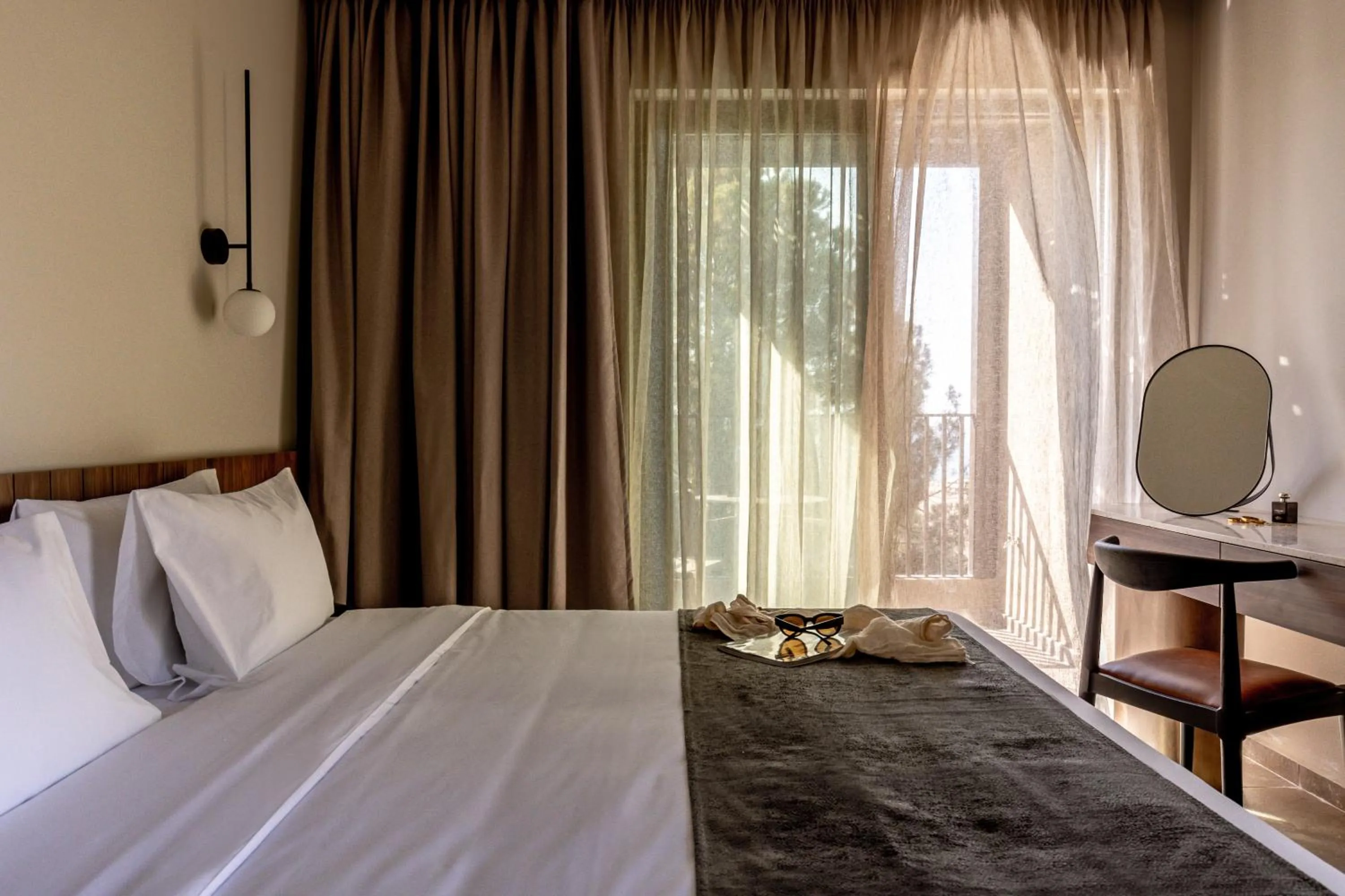 Bedroom, Bed in Elios Hill