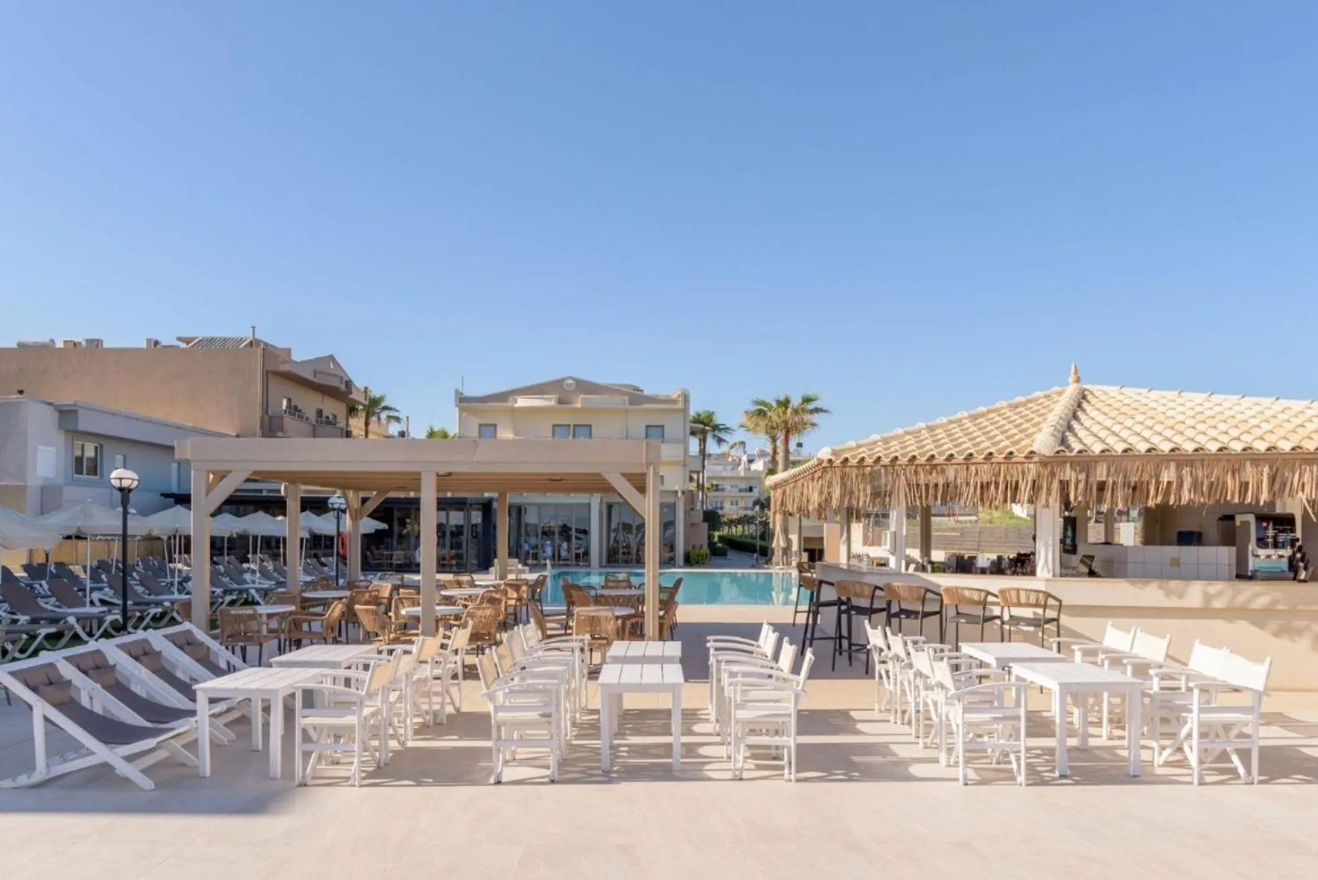 Balcony/Terrace in Zeus Hotels Neptuno Beach