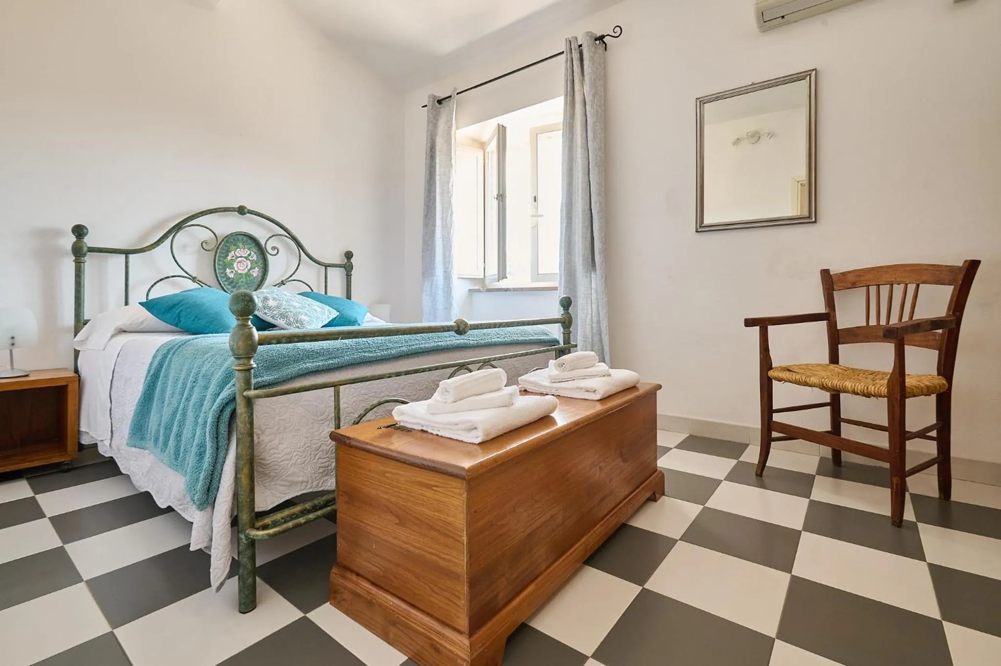 Bed in Il Chiostro Appartamenti & Suites