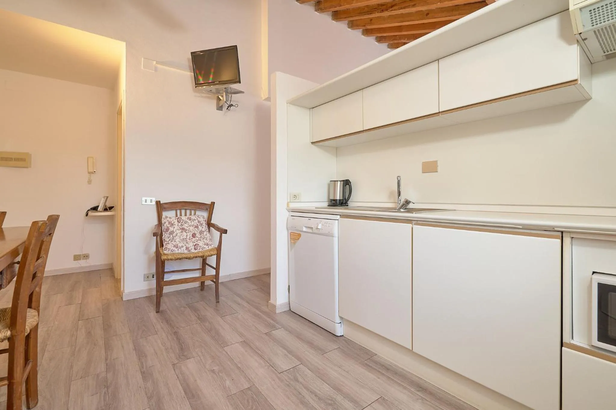 Kitchen or kitchenette in Il Chiostro Appartamenti & Suites