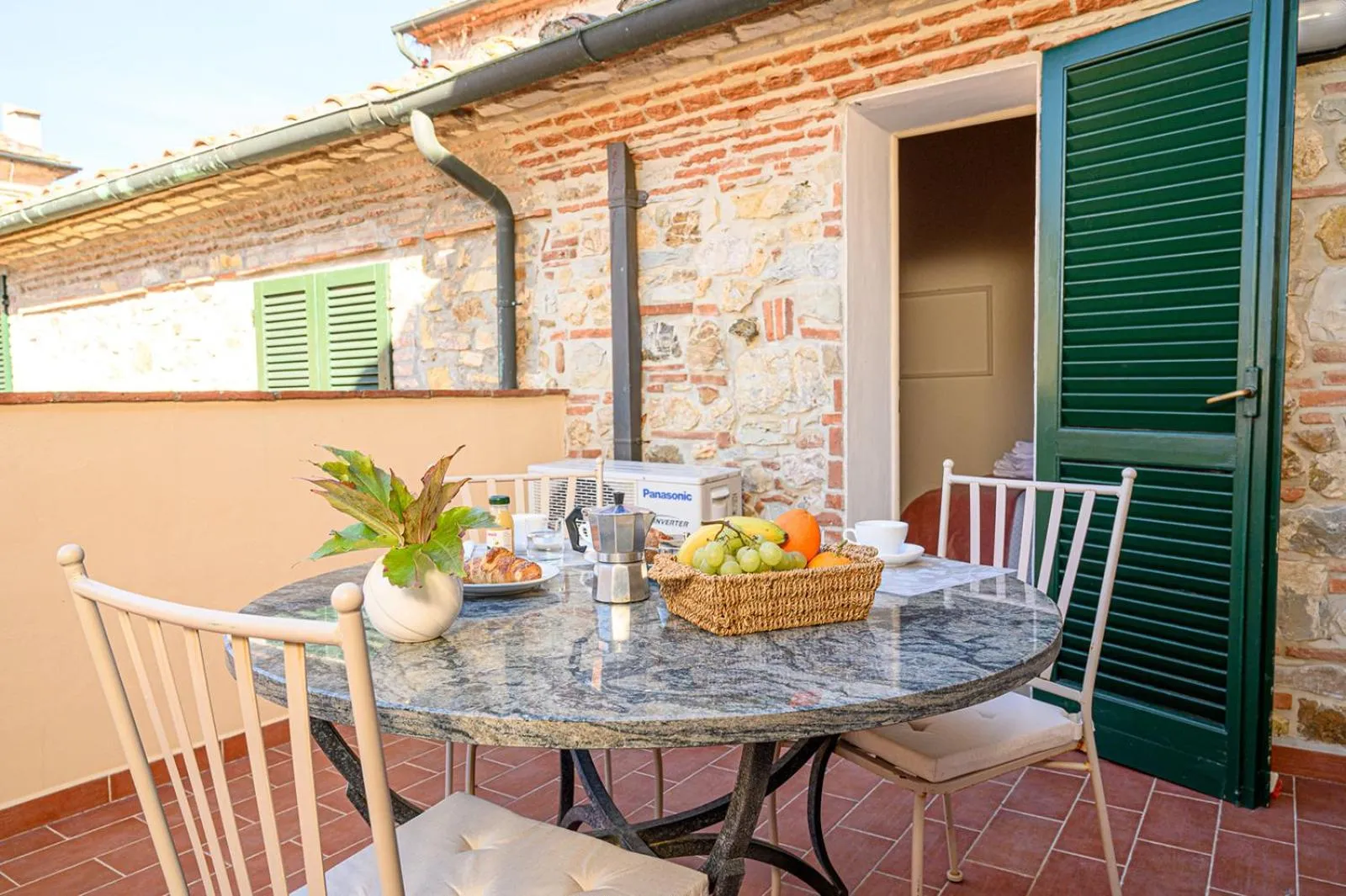 Patio in Il Chiostro Appartamenti & Suites