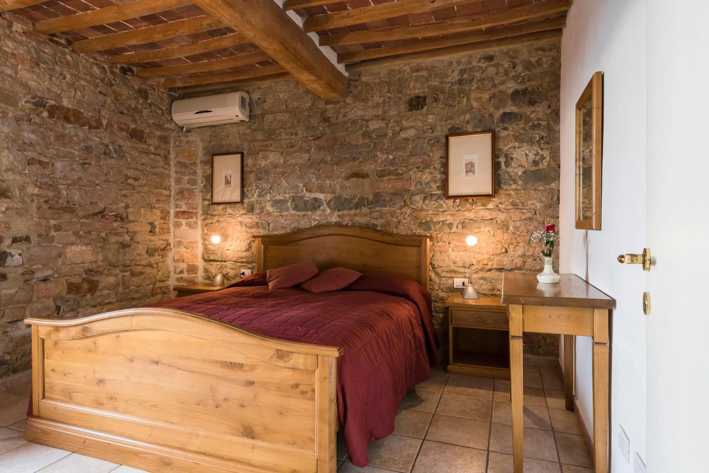 Bed in Il Chiostro Appartamenti & Suites