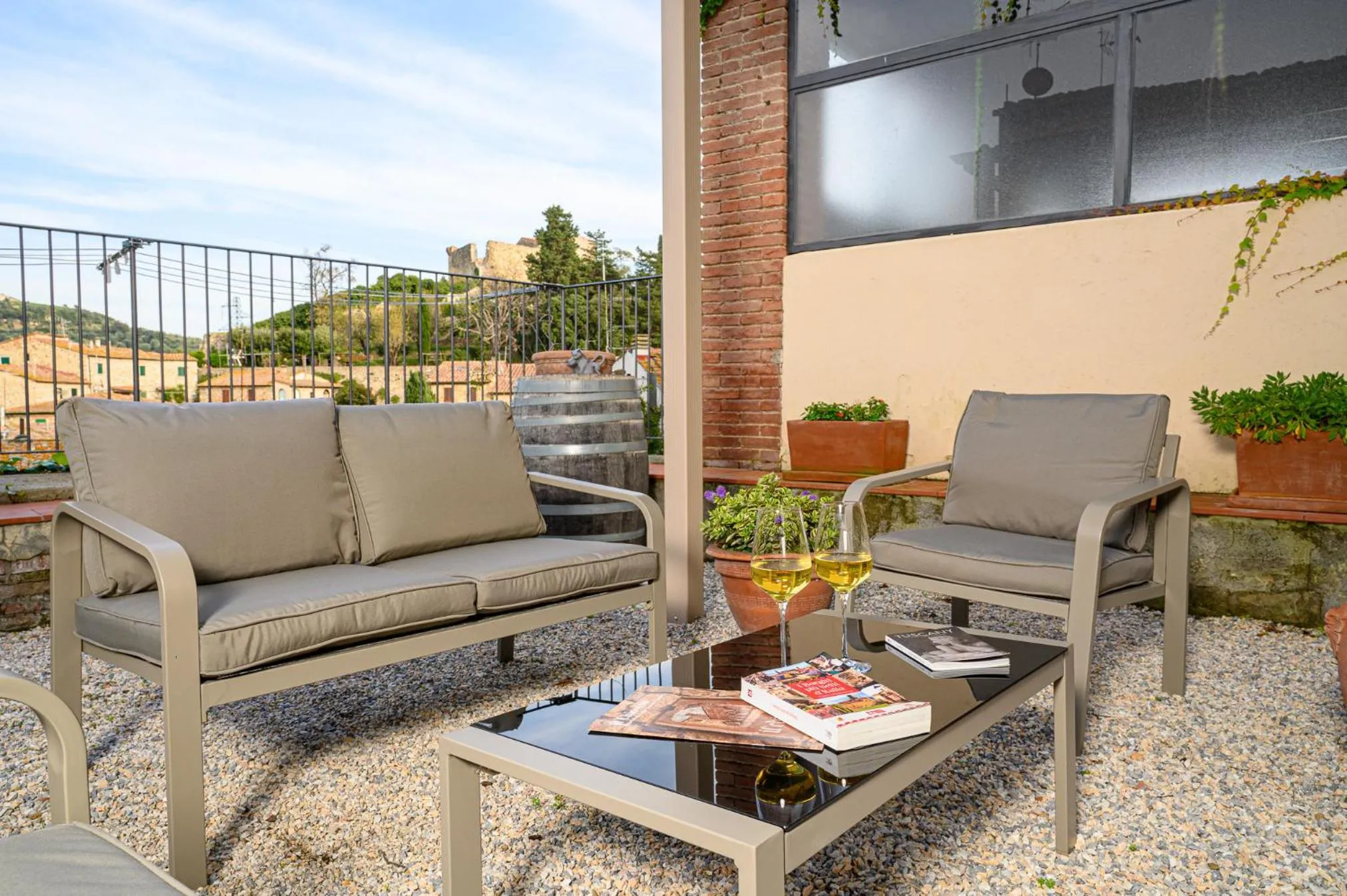 Patio in Il Chiostro Appartamenti & Suites