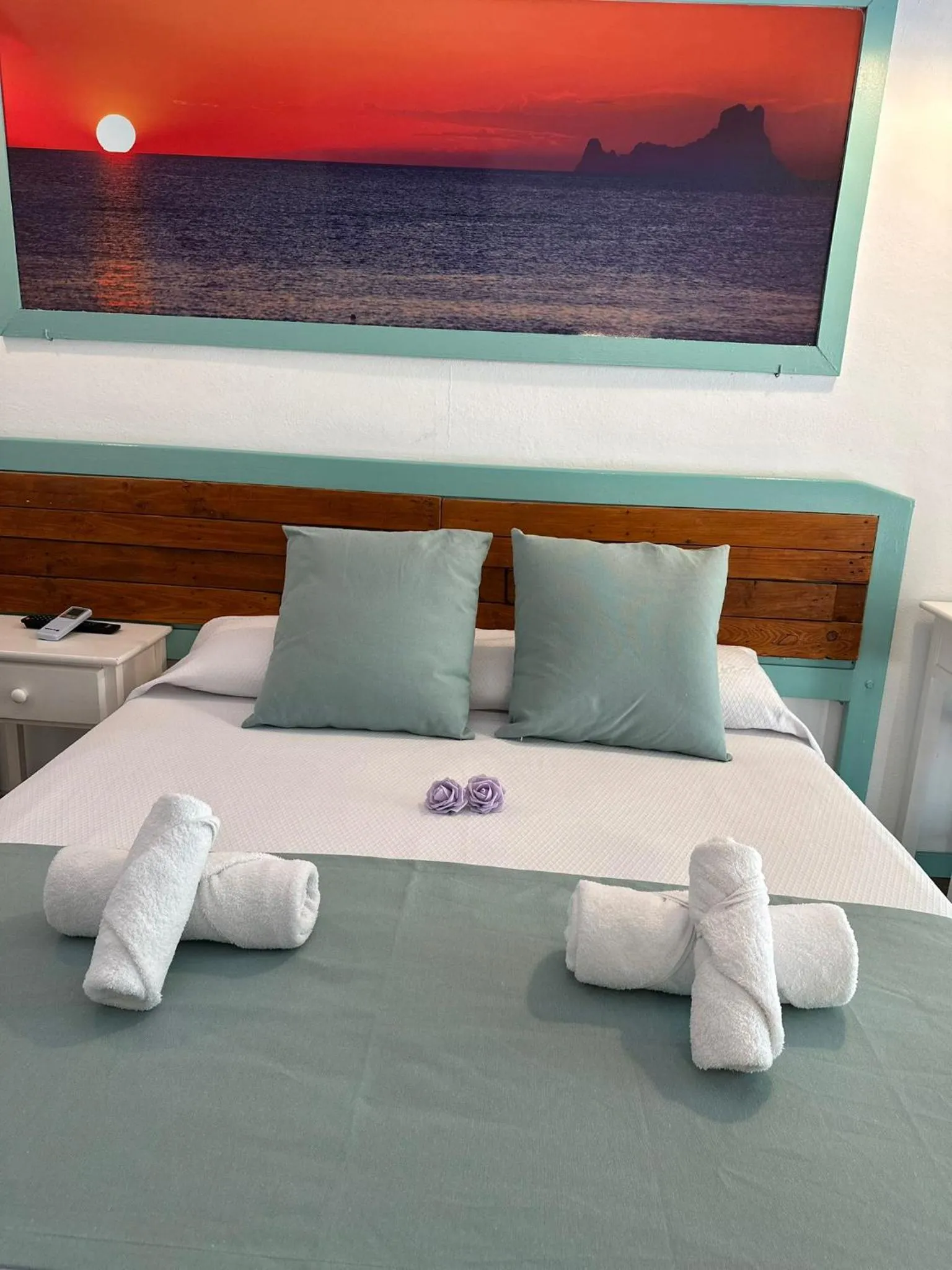 Property building, Bed in Hostal Sunset Ibiza