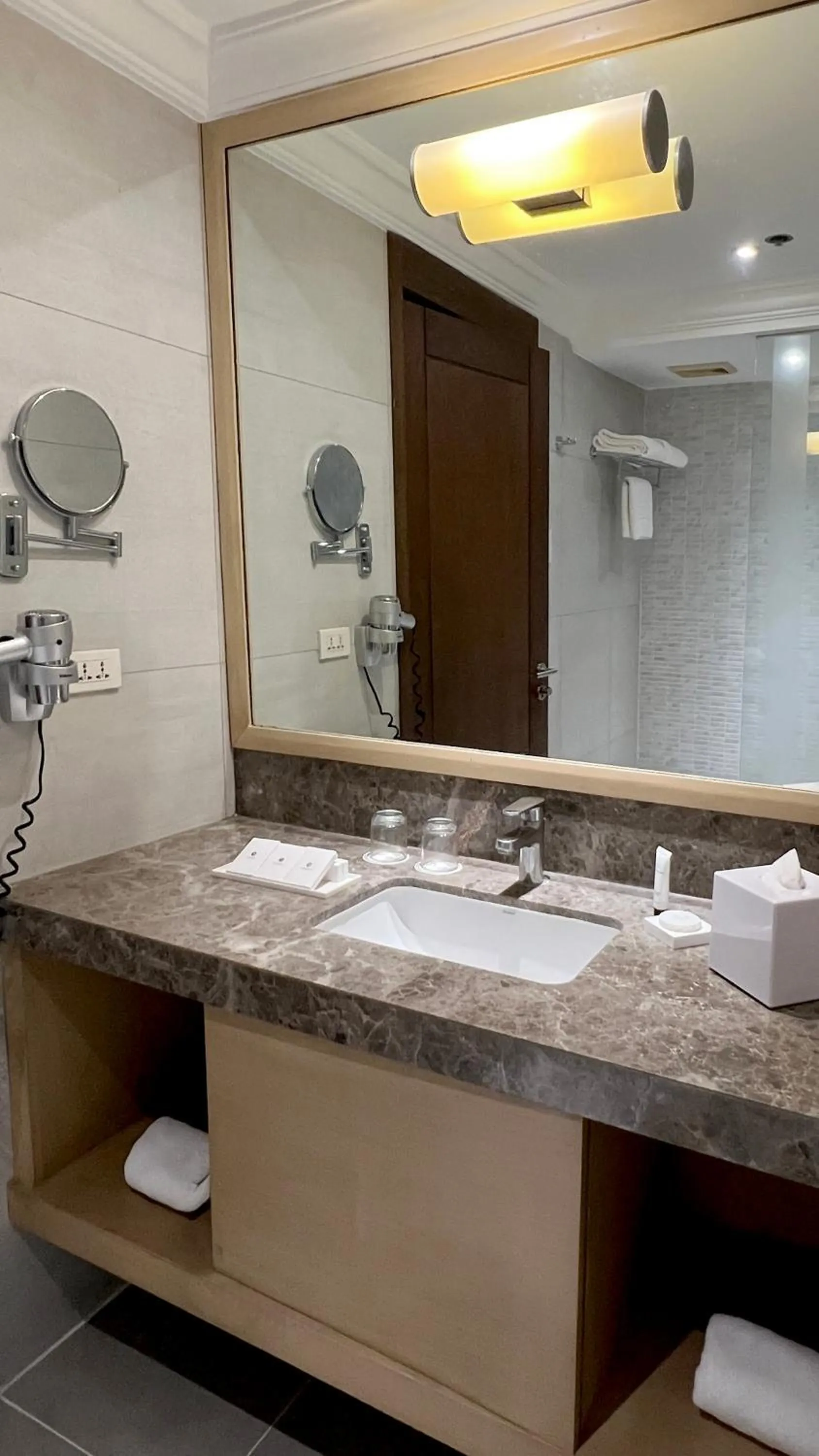 Bathroom in Taal Vista Hotel