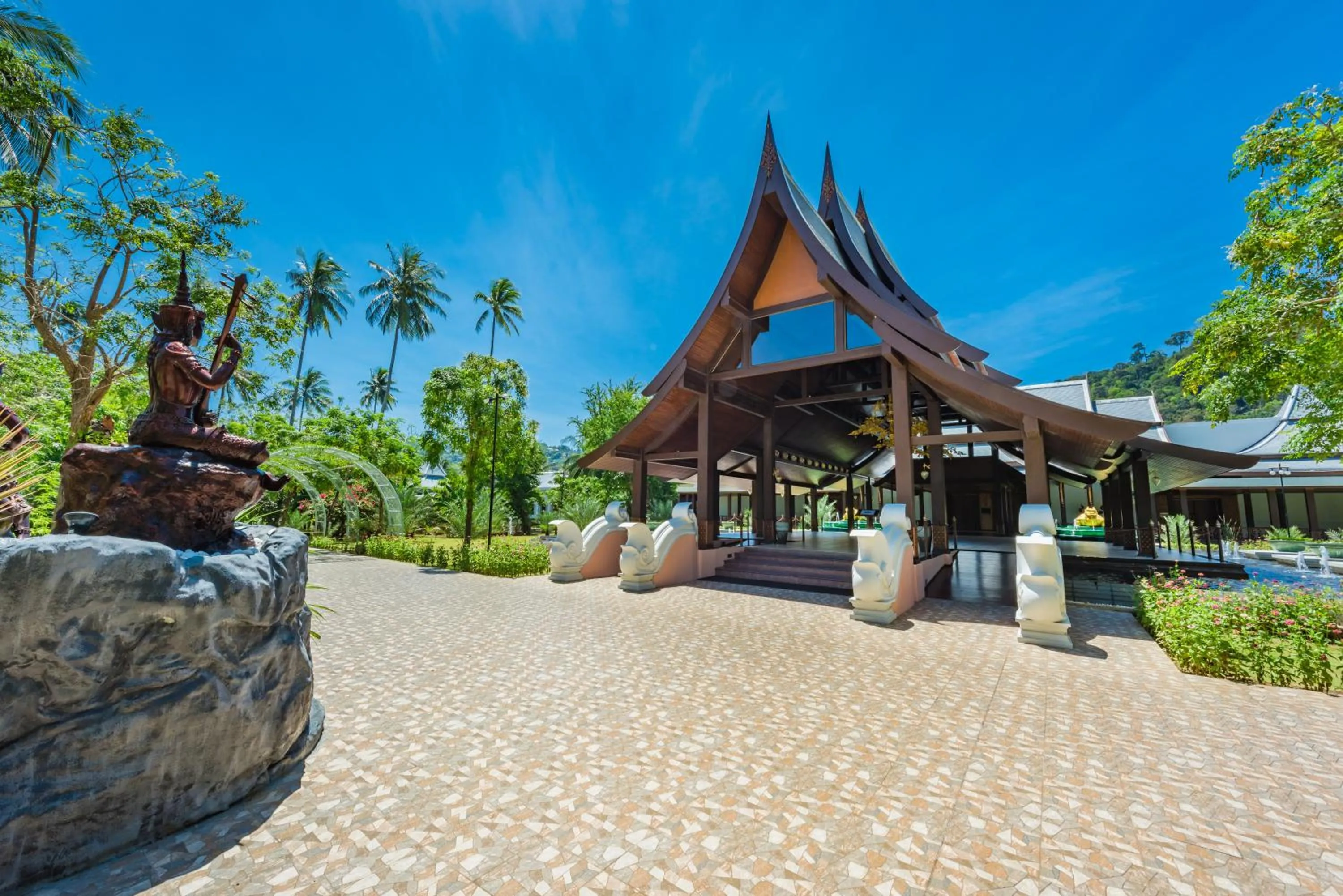 Facade/entrance in Duangjitt Resort and Spa - SHA Plus