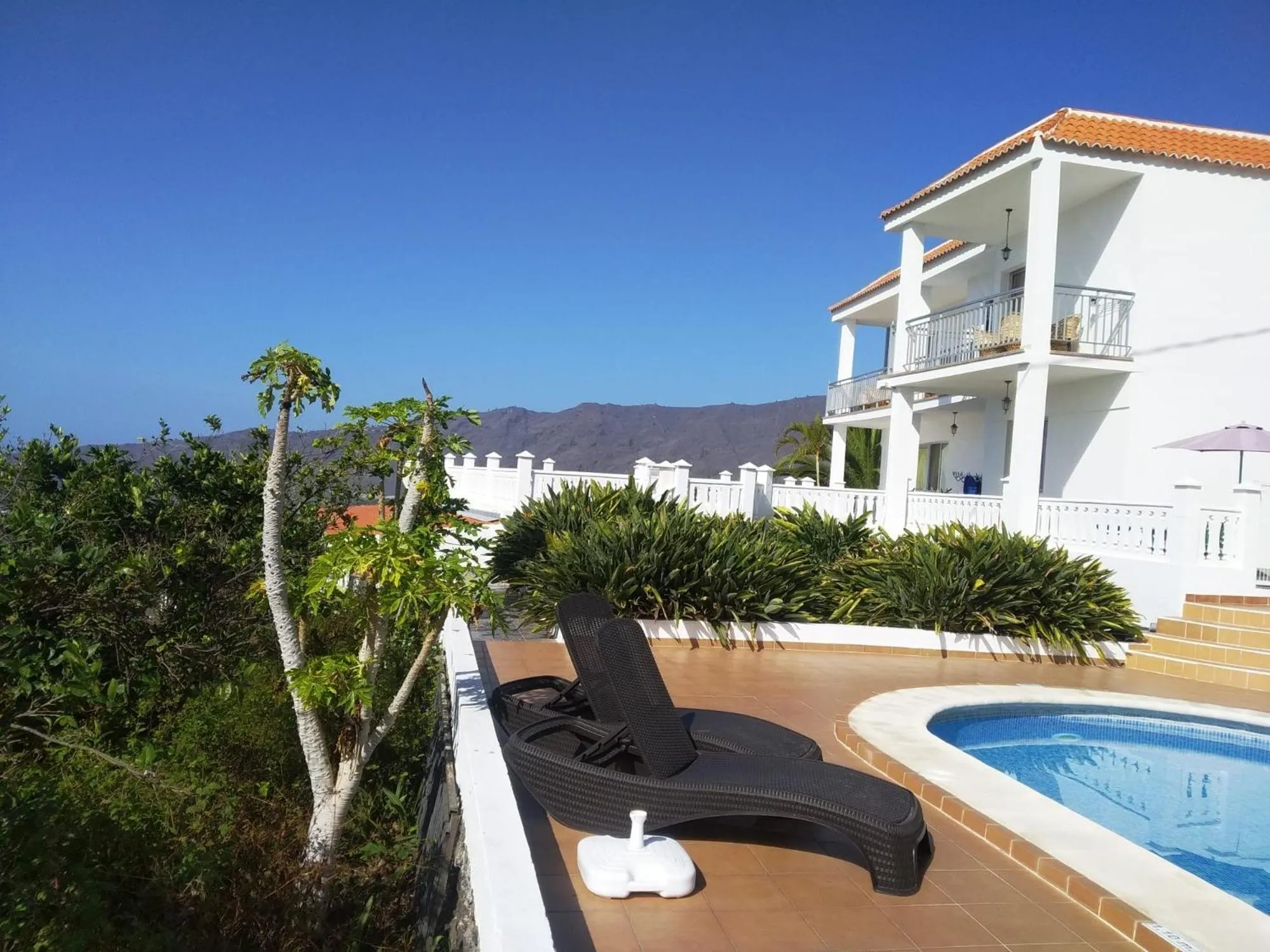 Garden in Casitas Rosheli