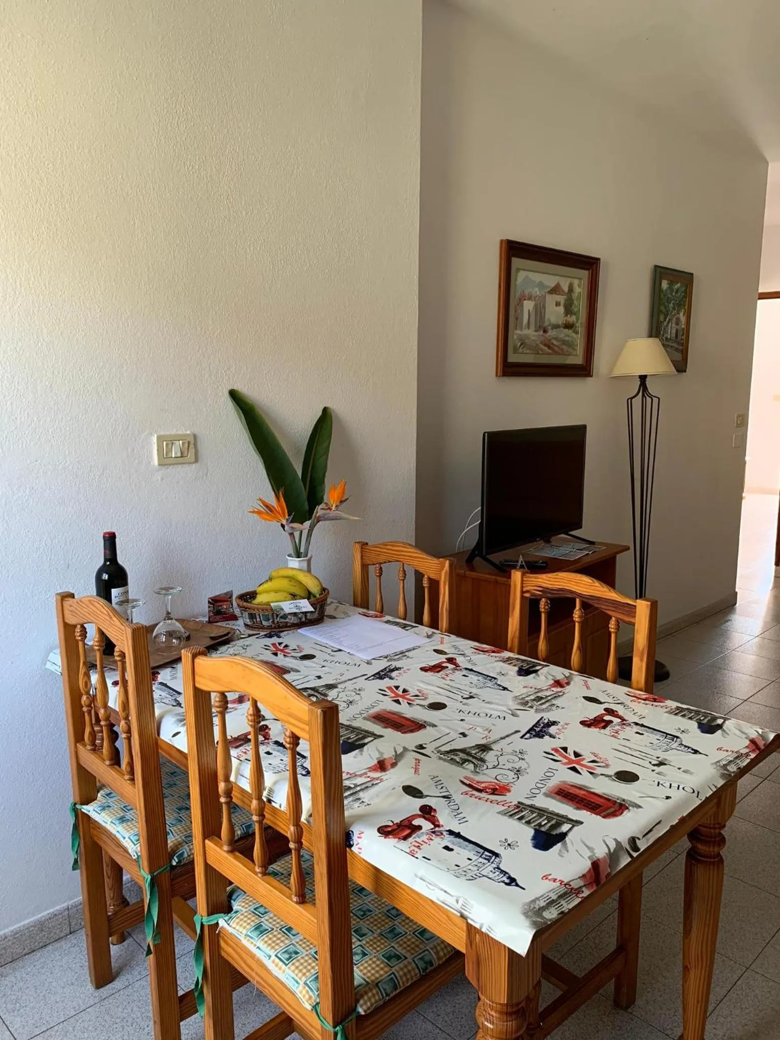 Dining area in Casitas Rosheli