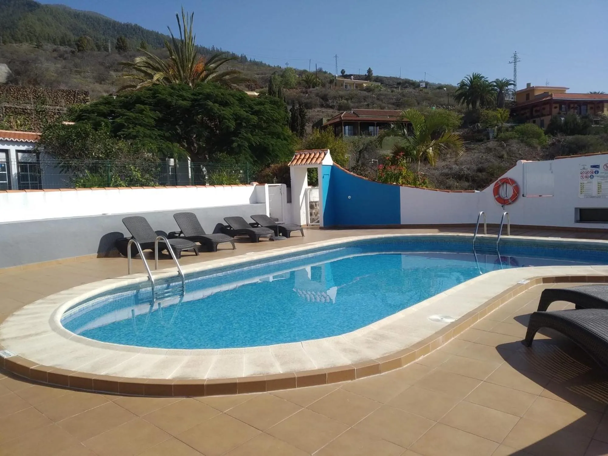 Swimming pool in Casitas Rosheli