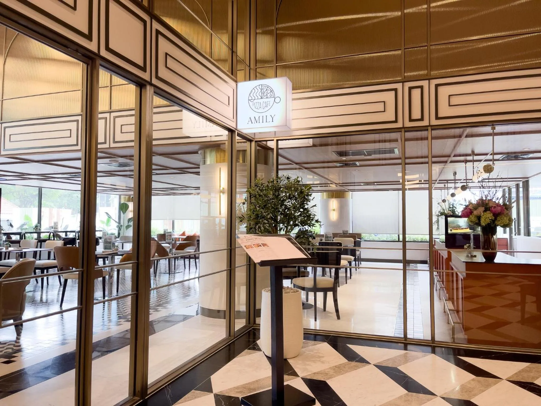 Restaurant/places to eat in A-ONE Bangkok Hotel