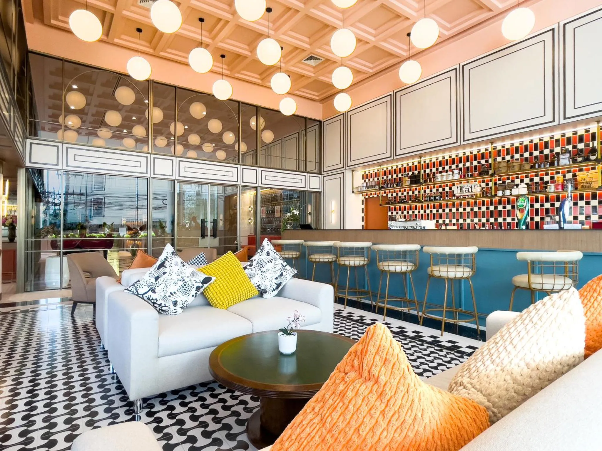 Restaurant/places to eat in A-ONE Bangkok Hotel