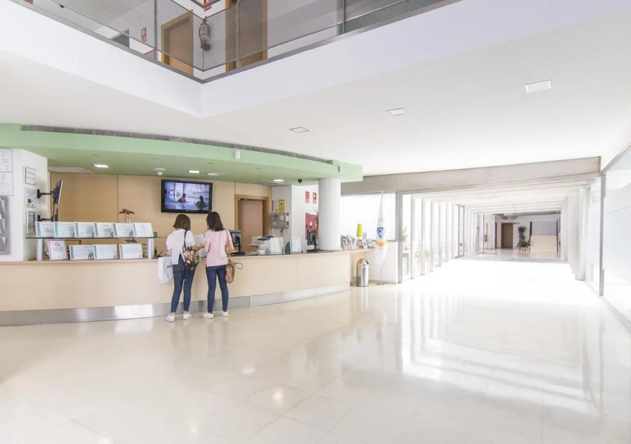 Lobby or reception in Albergue Inturjoven Jaen