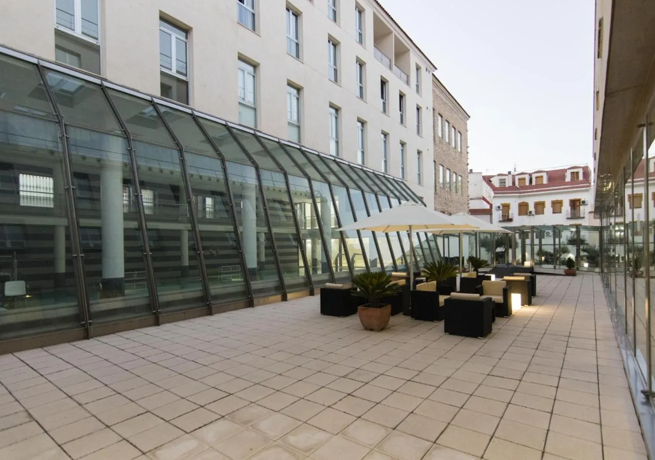 Patio in Albergue Inturjoven Jaen