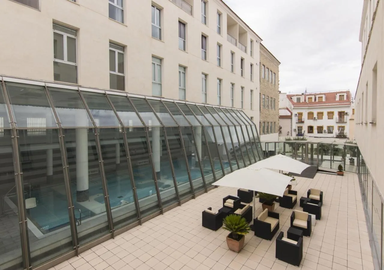 Patio in Albergue Inturjoven Jaen