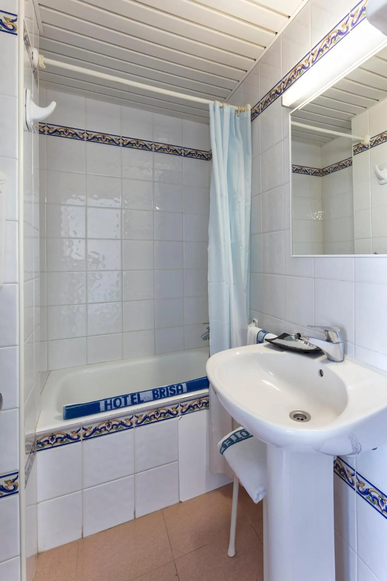 Bathroom in Hotel Brisa Ibiza - Adults only