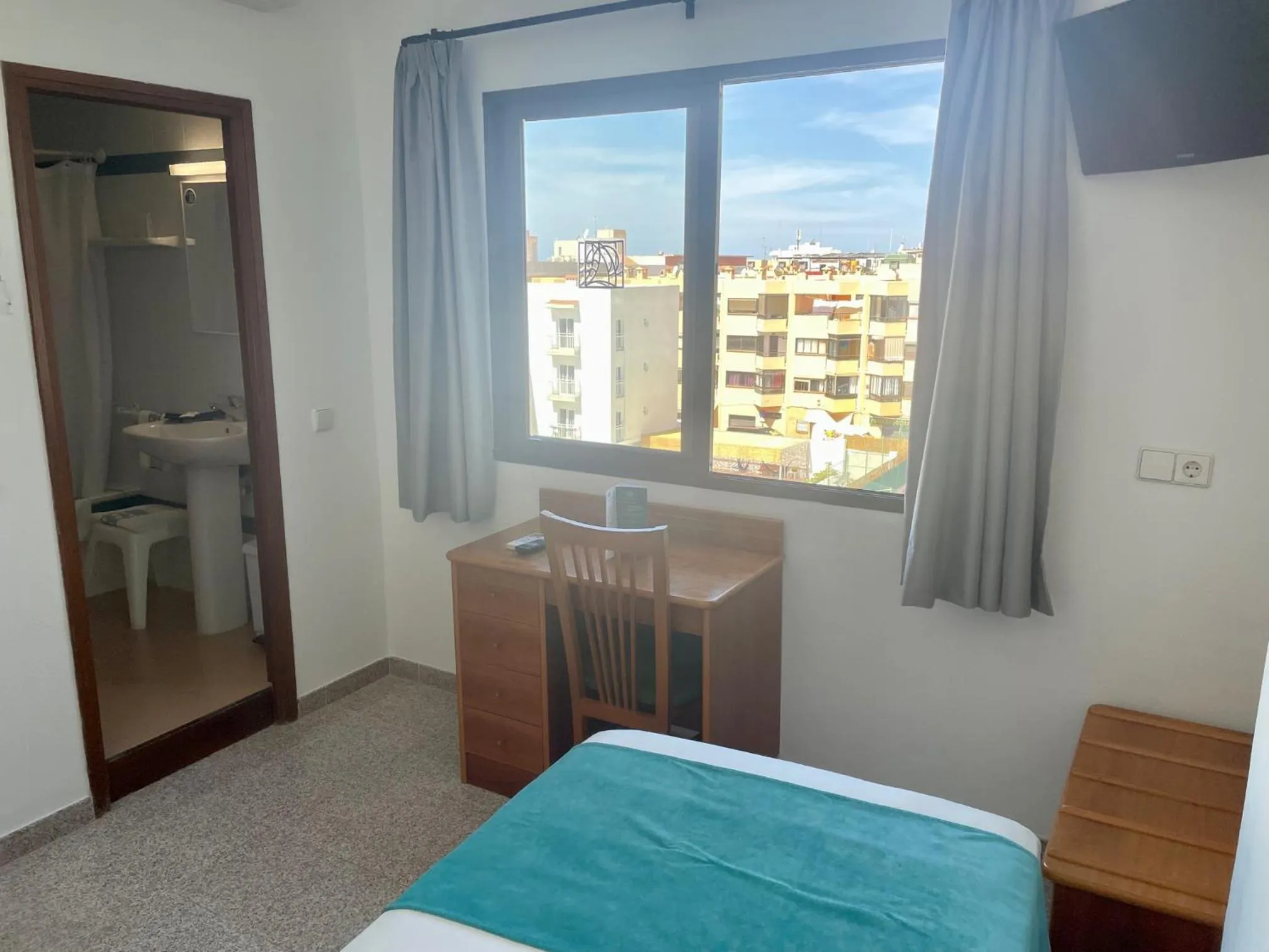 Bedroom, Bed in Hotel Brisa Ibiza - Adults only