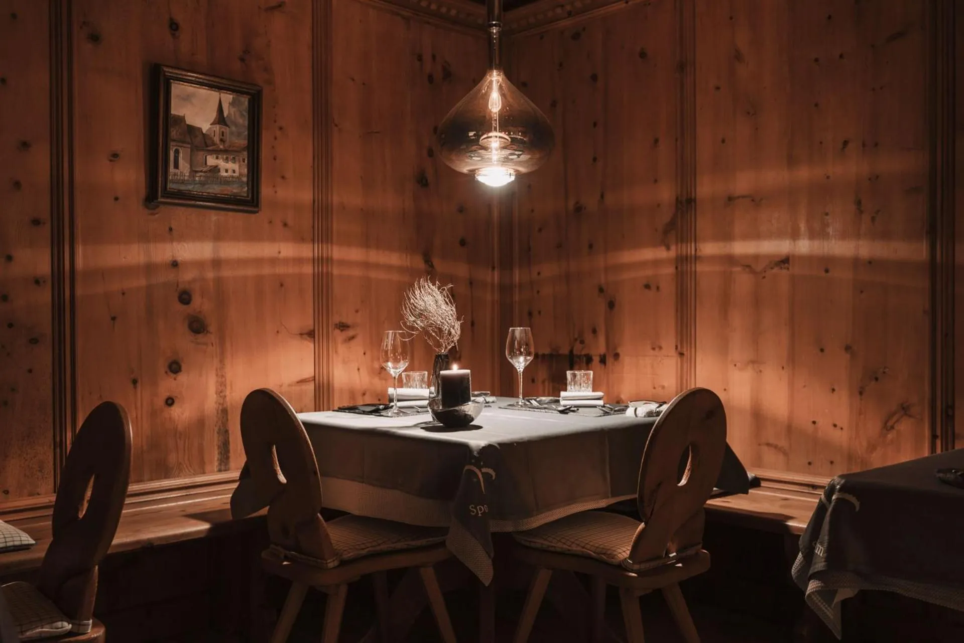 Restaurant/places to eat in Alpine Resort Sportalm