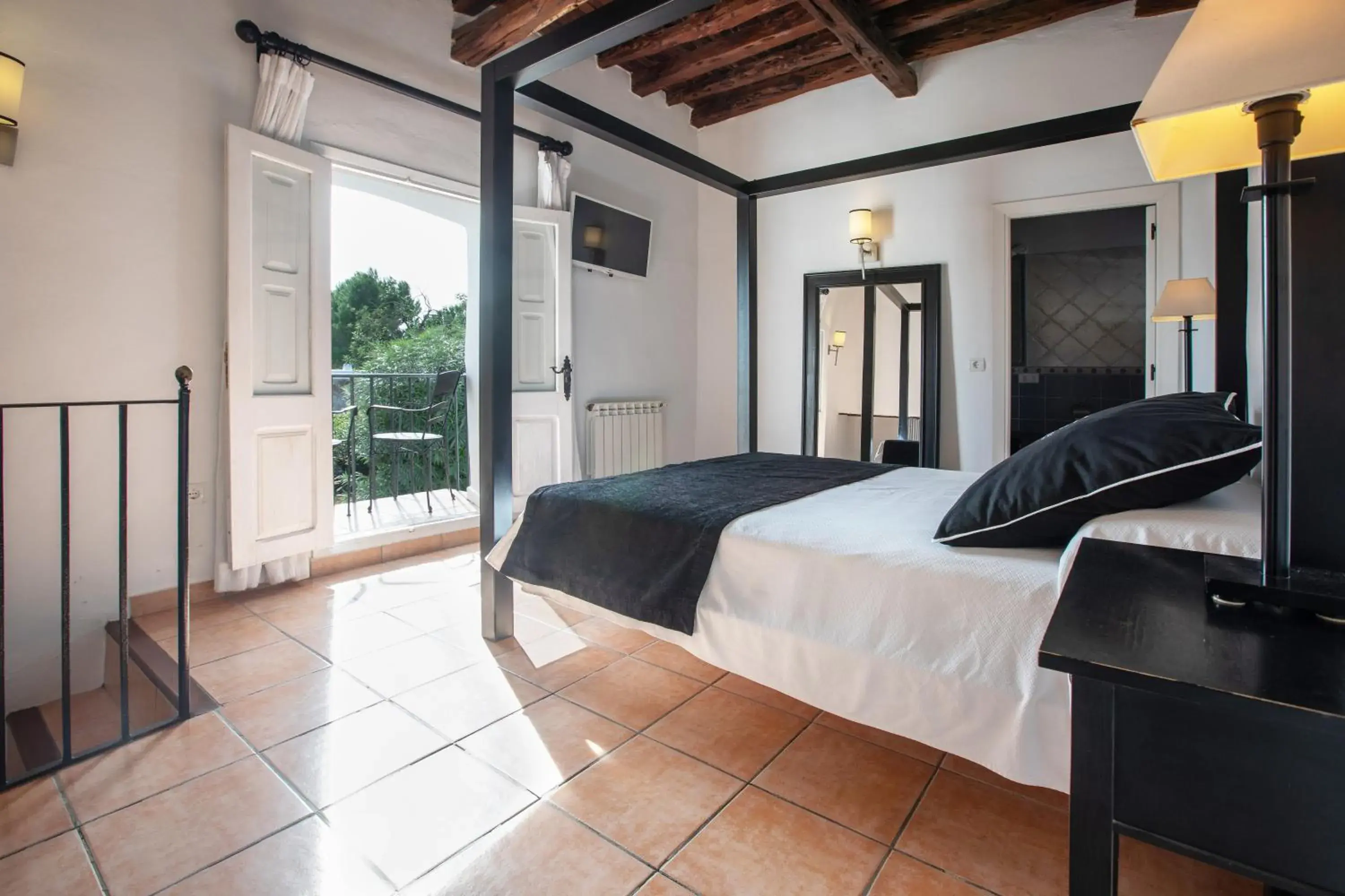 Superior Double o Twin Room in Agroturismo Can Guillem Superior Double o Twin Room in Agroturismo Can Guillem