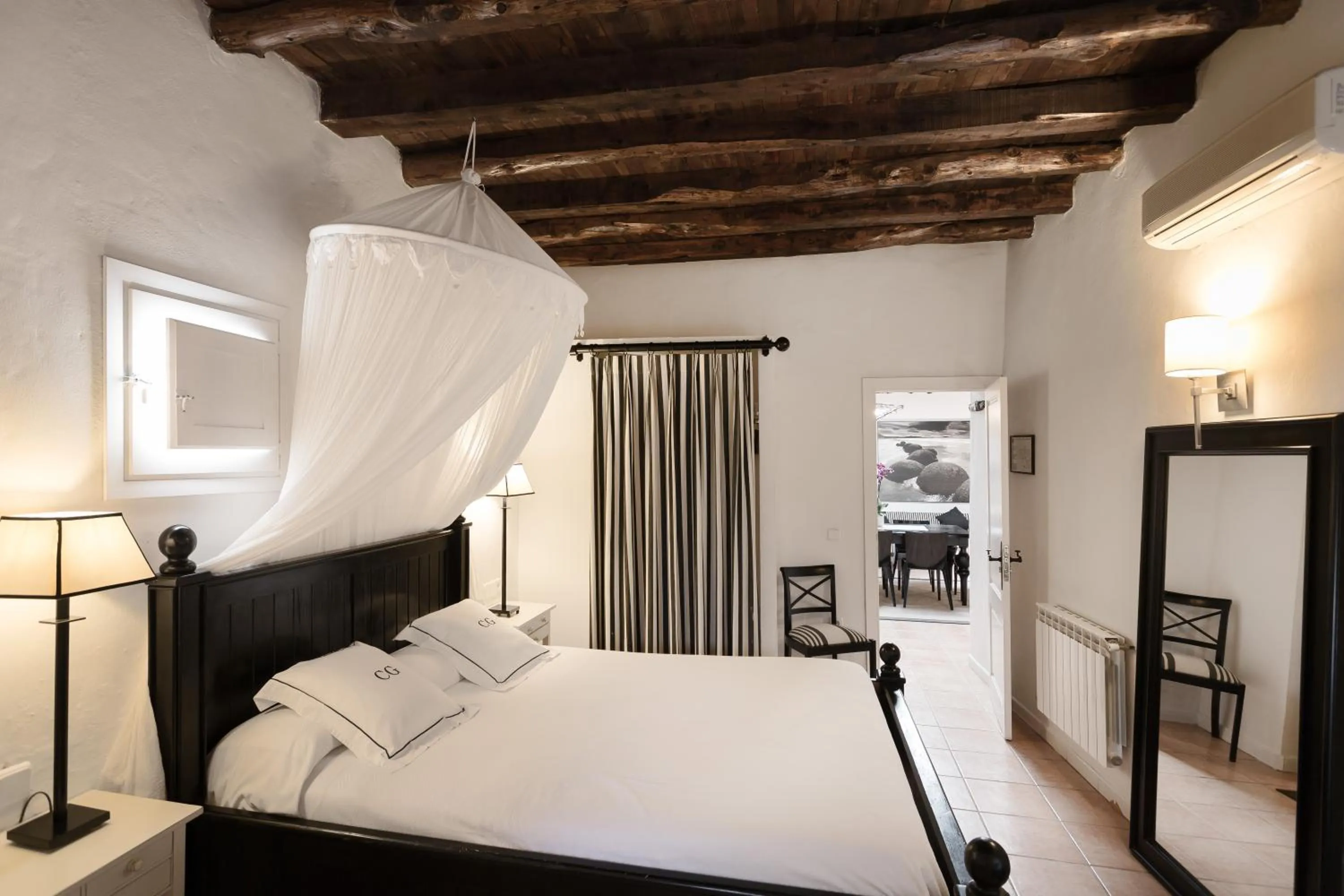 Bed in Agroturismo Can Guillem