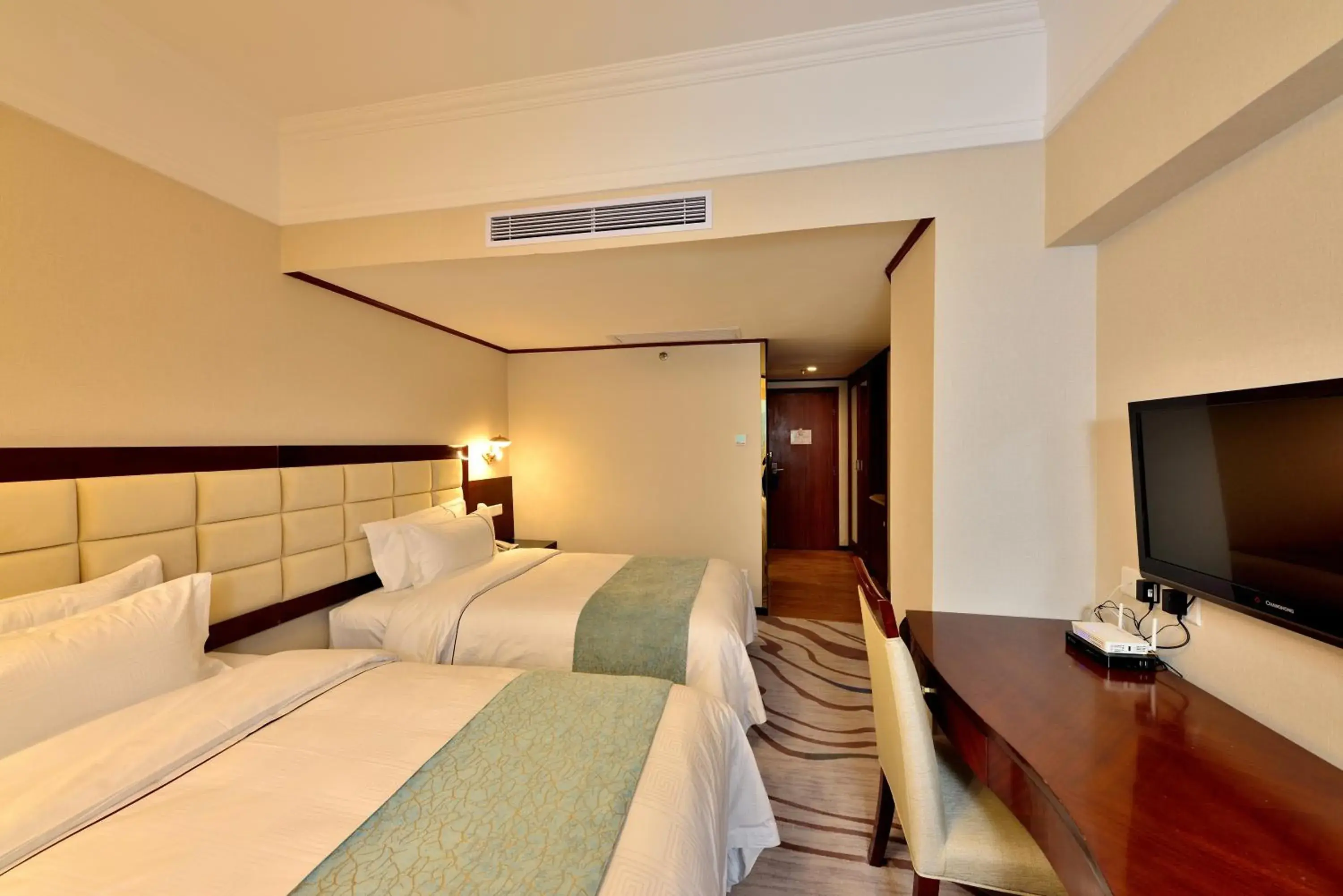 Bed in Hai Jun Hotel Guangzhou Bed in Hai Jun Hotel Guangzhou