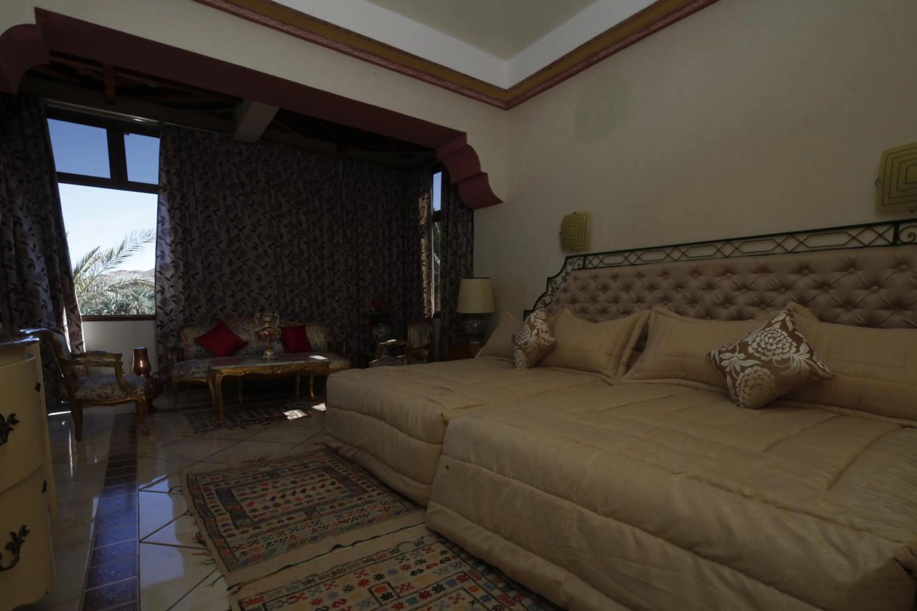 Bed in Hôtel Le Tinsouline