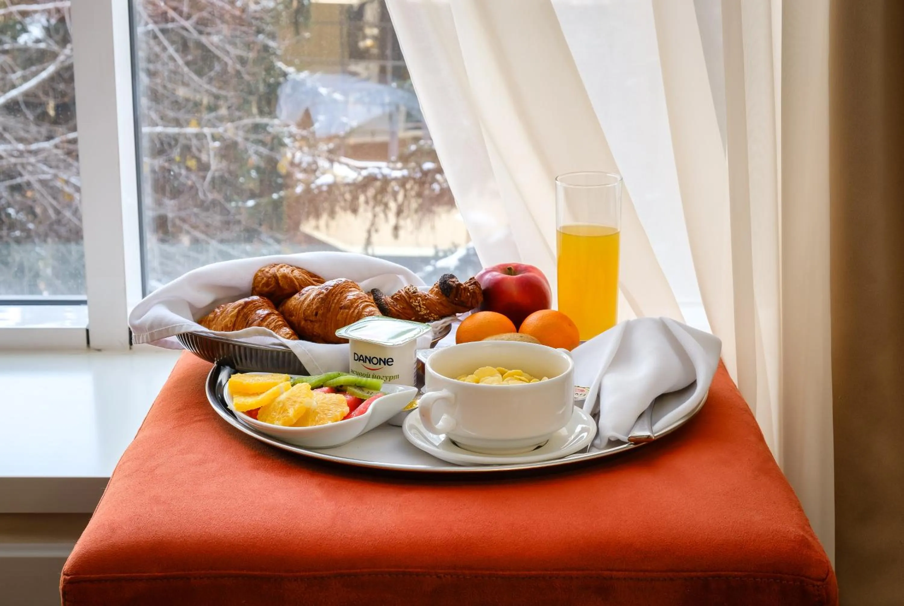 Food and drinks in Park Hotel Almaty