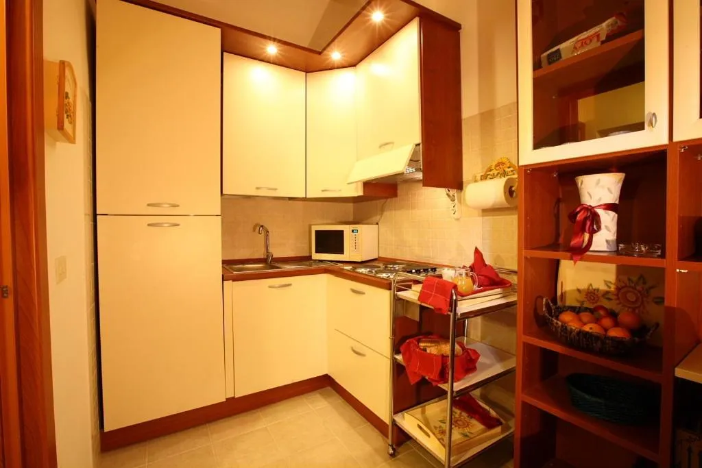 Kitchen or kitchenette in B&B Cappuccino - Bed & Breakfast Kosher