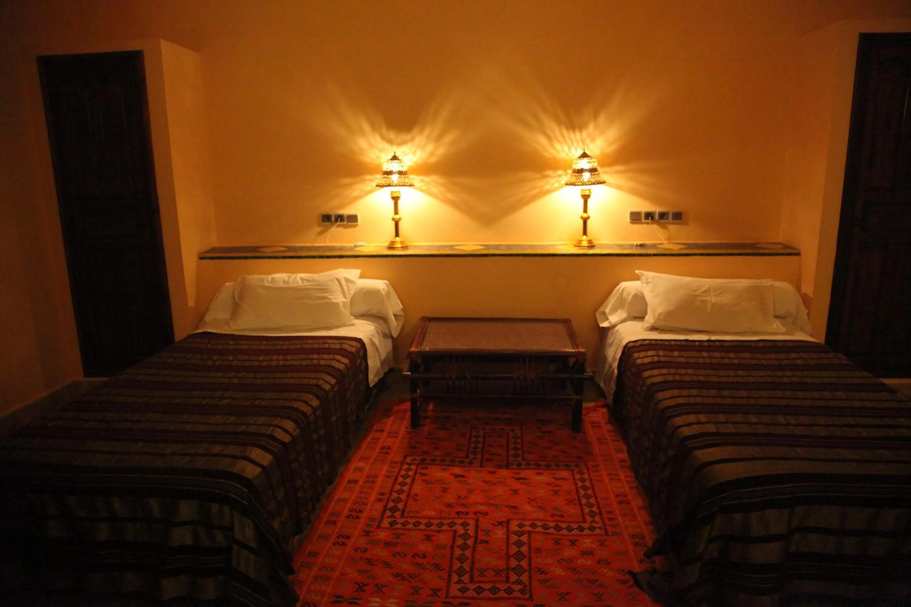 Bed in Hotel Kasbah Azalay