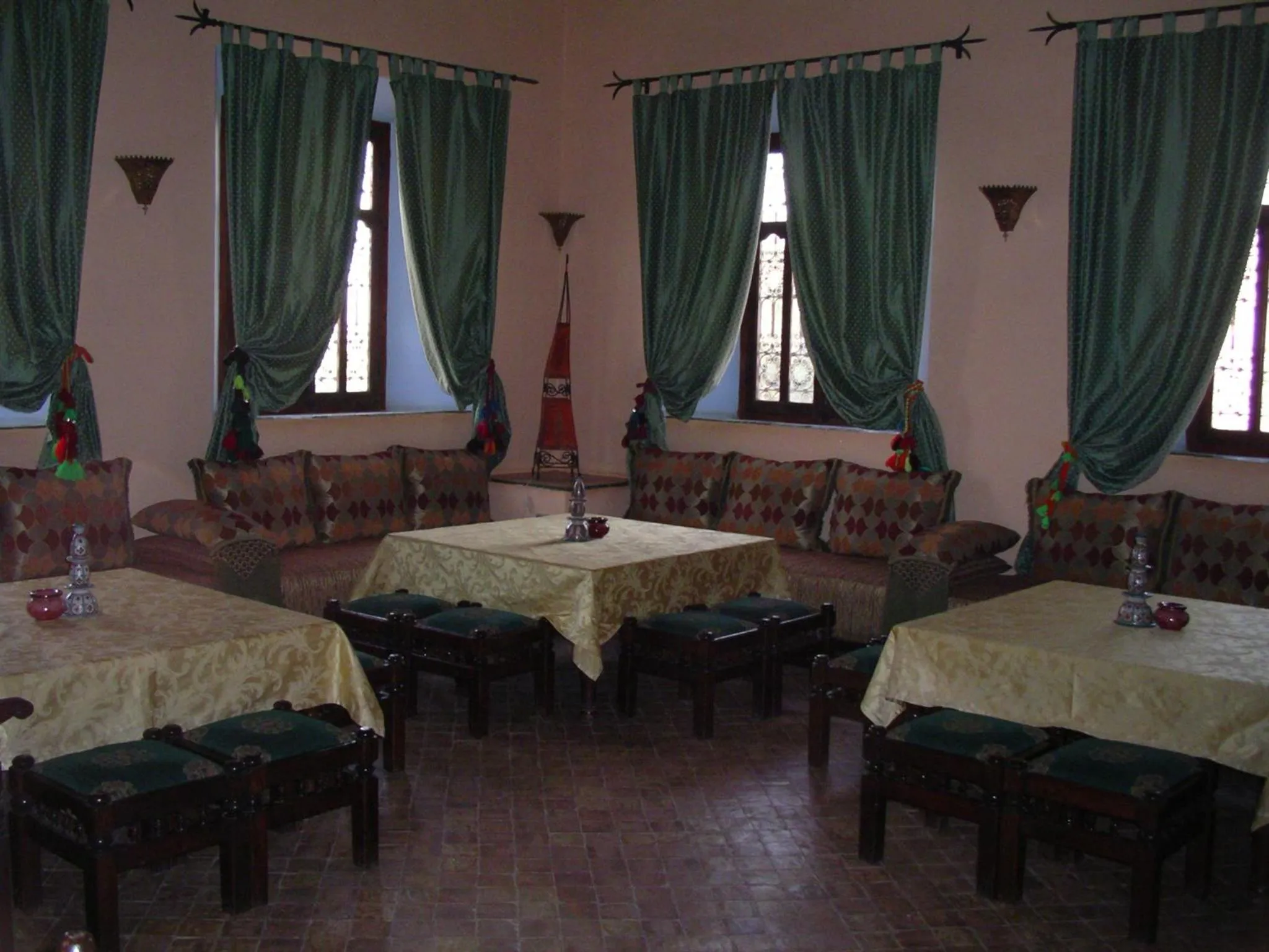 Restaurant/places to eat in Hotel Kasbah Azalay