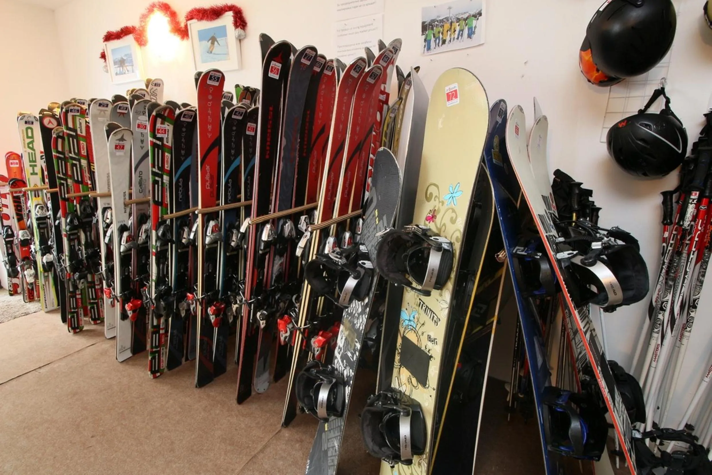 Ski School in Saint George Palace Aparthotel