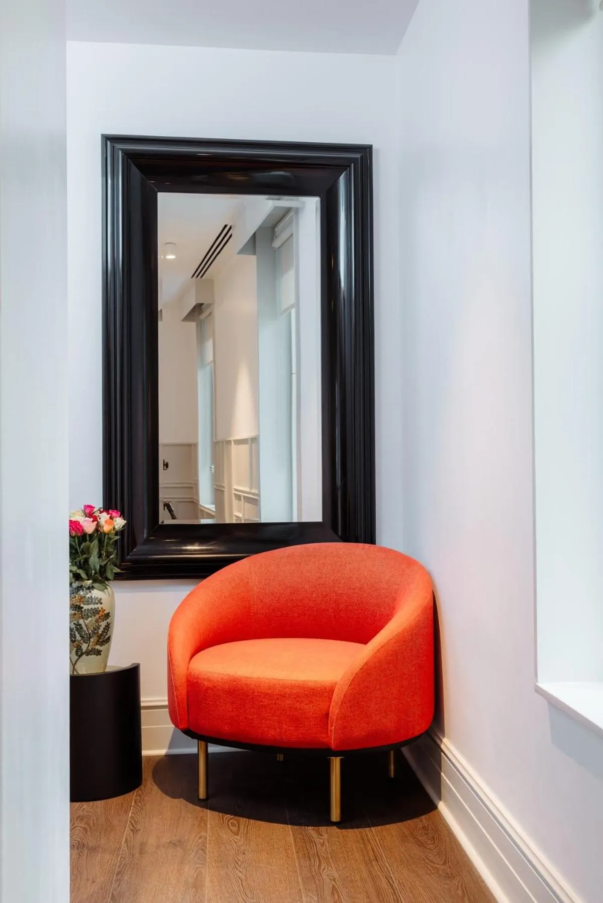 Seating area in Leicester House Hotel