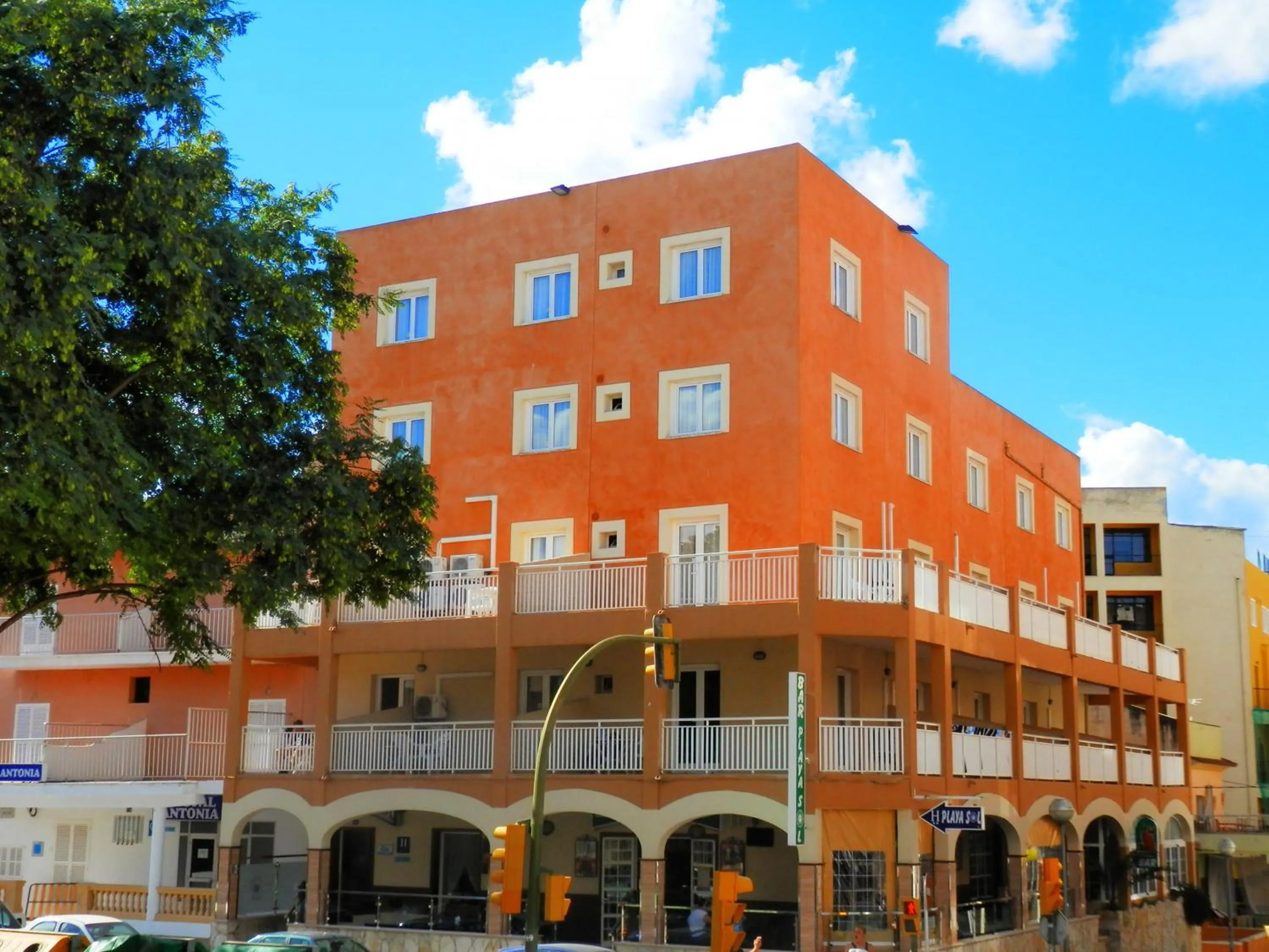 Property building in Hotel Playa Sol