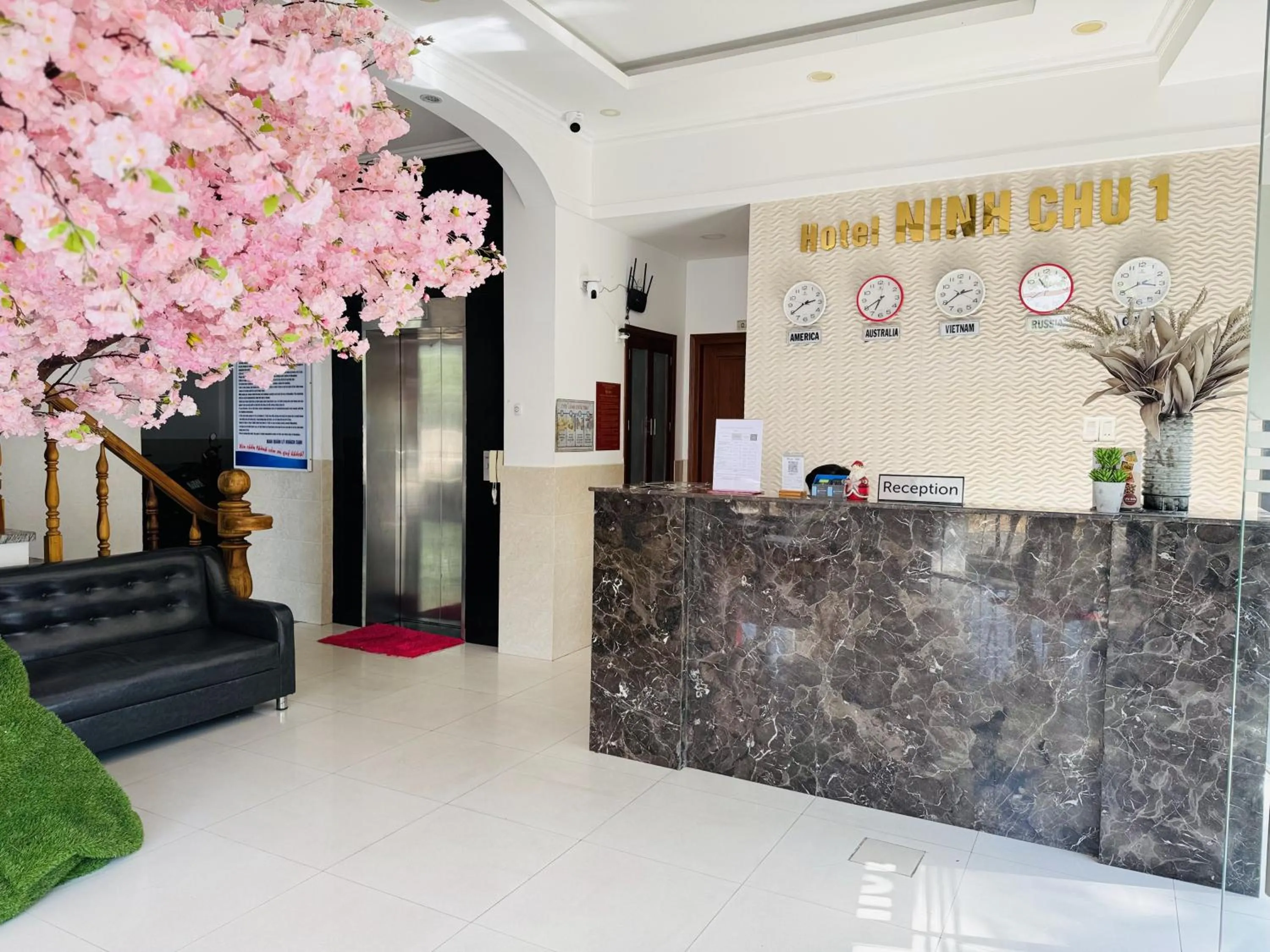 Lobby or reception in Khách Sạn Ninh Chữ