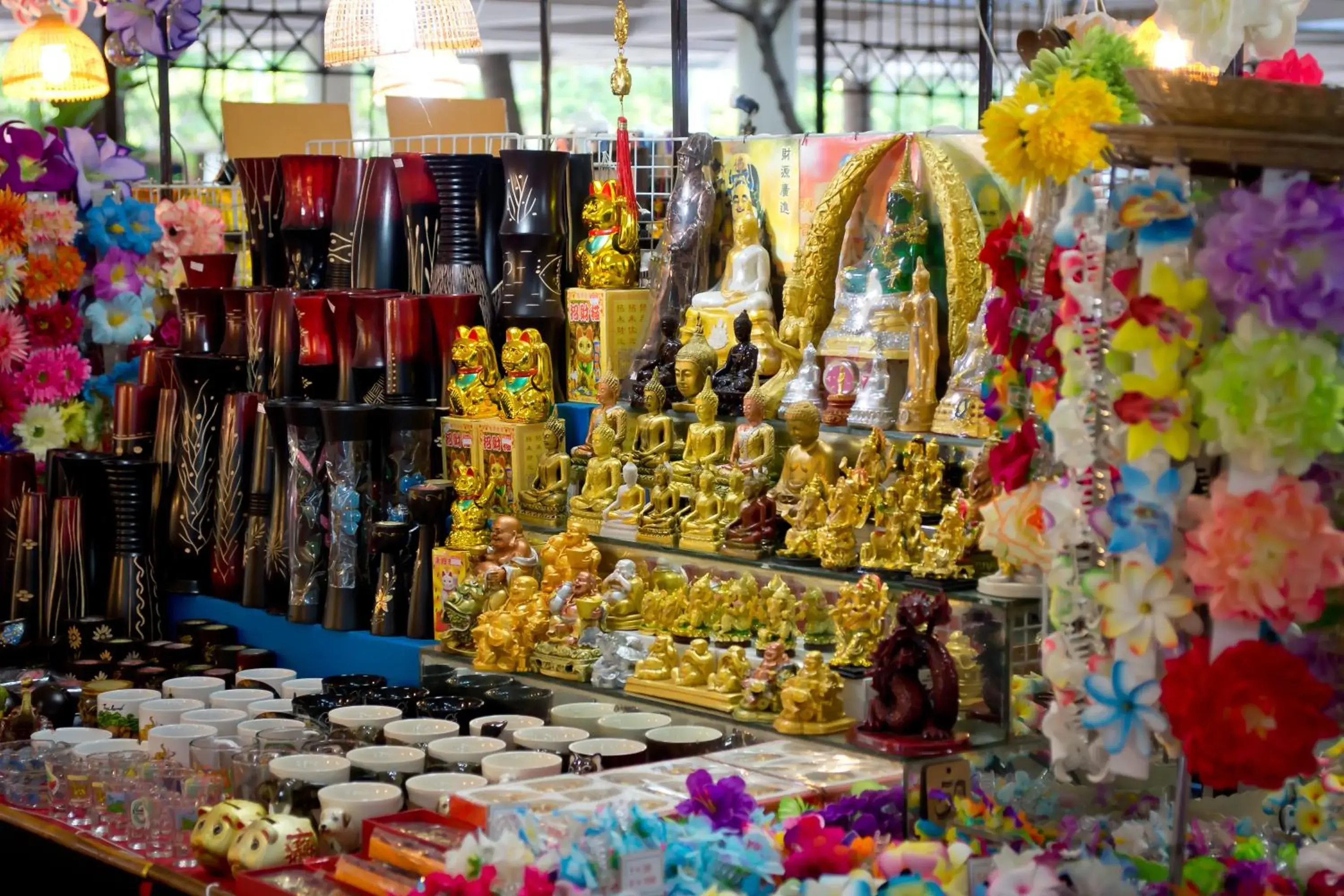 Shopping Area in Ambassador City Jomtien Pattaya - Inn Wing