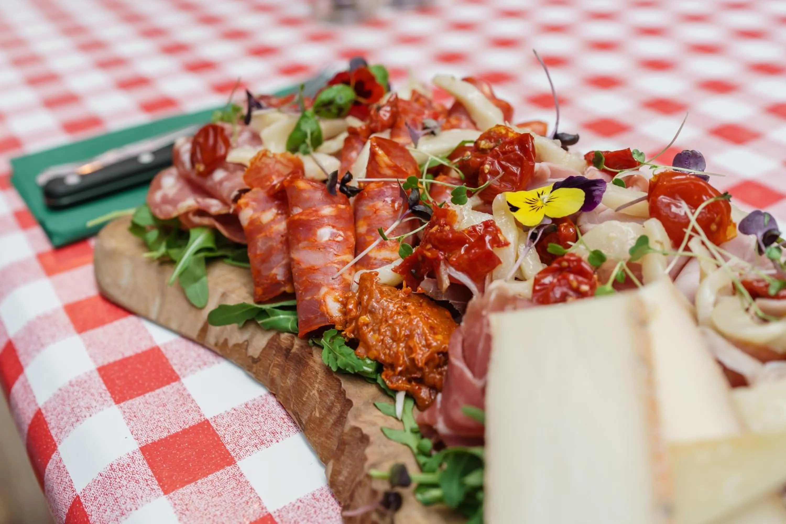 The Limes By Luigis Al Fresco