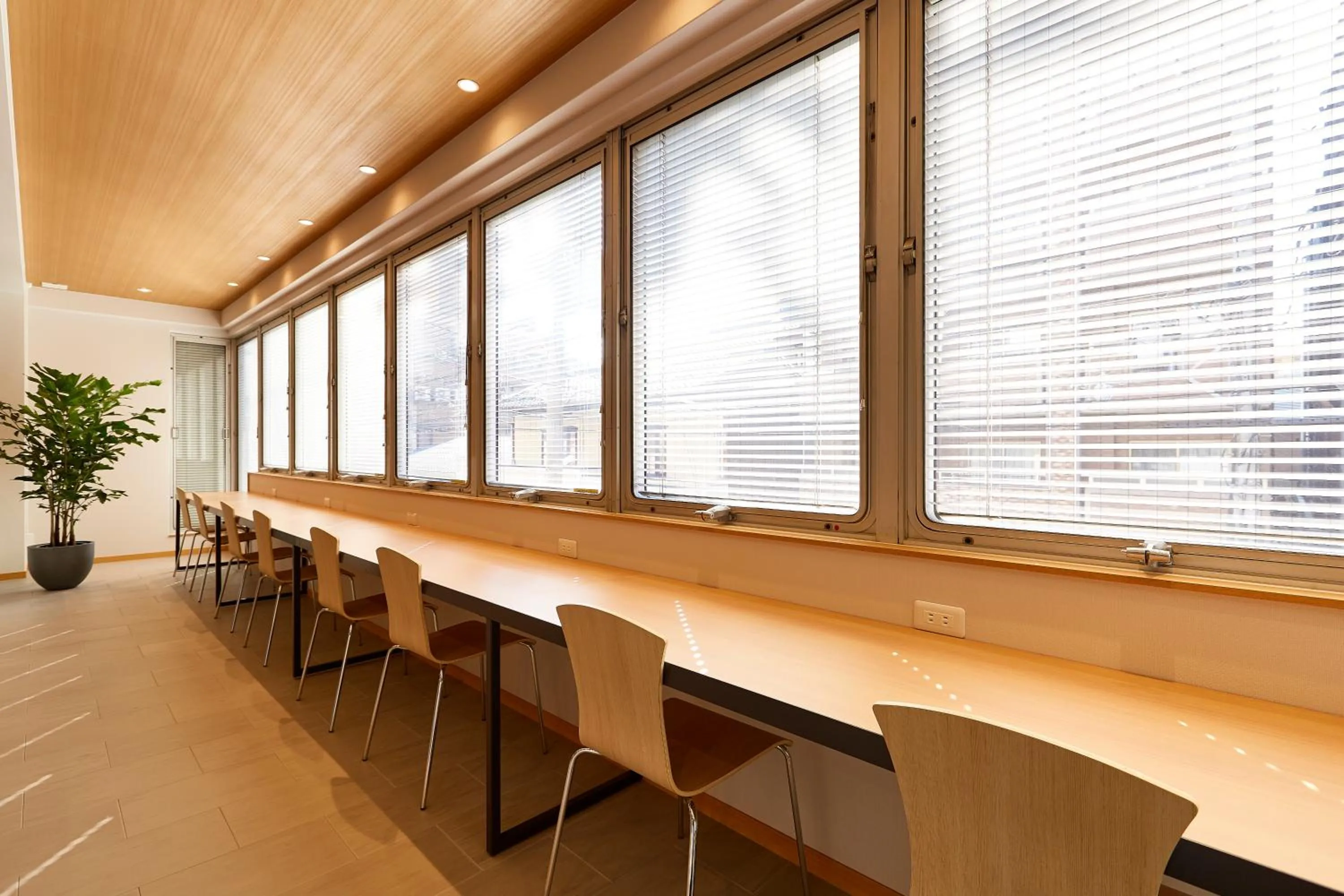 Communal lounge/ TV room in R Star Hostel Kyoto