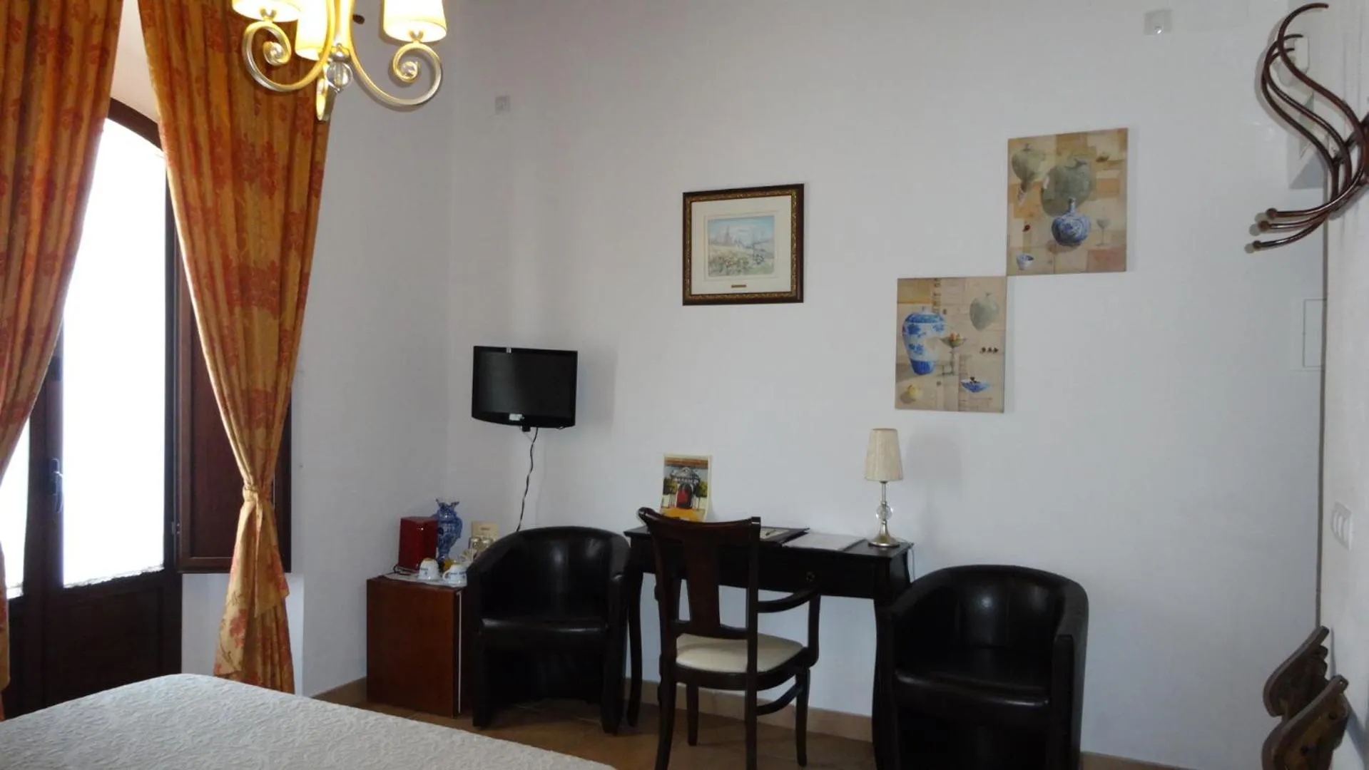 Decorative detail, Bed in La Posada Del Infante