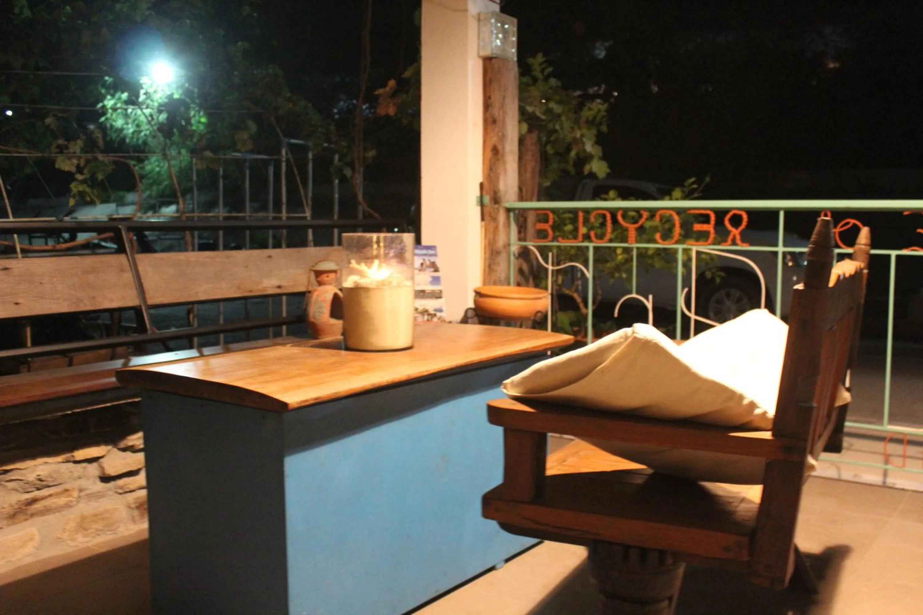 Night in Rec Art (House of recycle+Art)