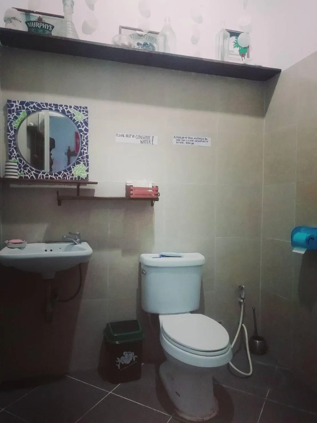 Bathroom in Rec Art (House of recycle+Art)