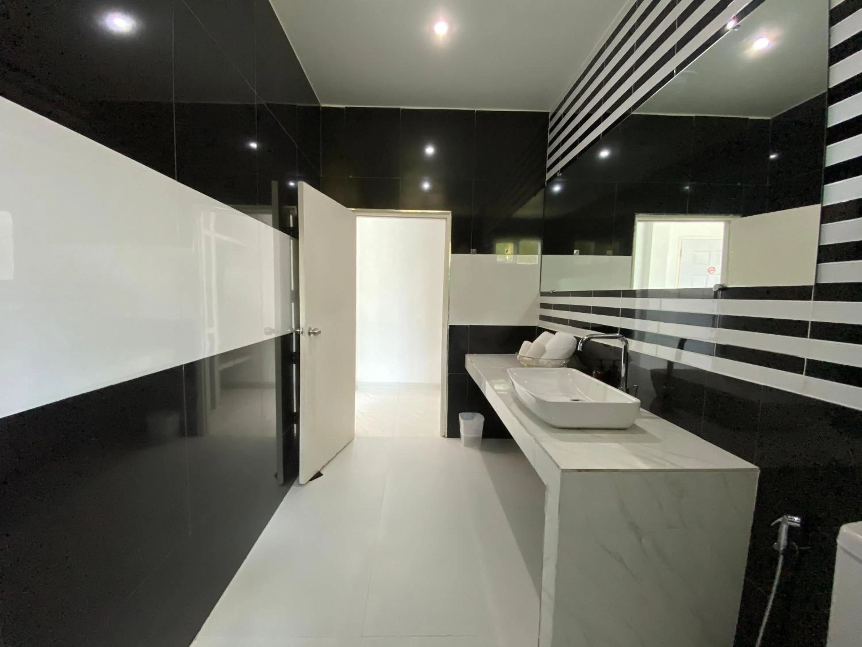 Bathroom in Koh Kood BED's