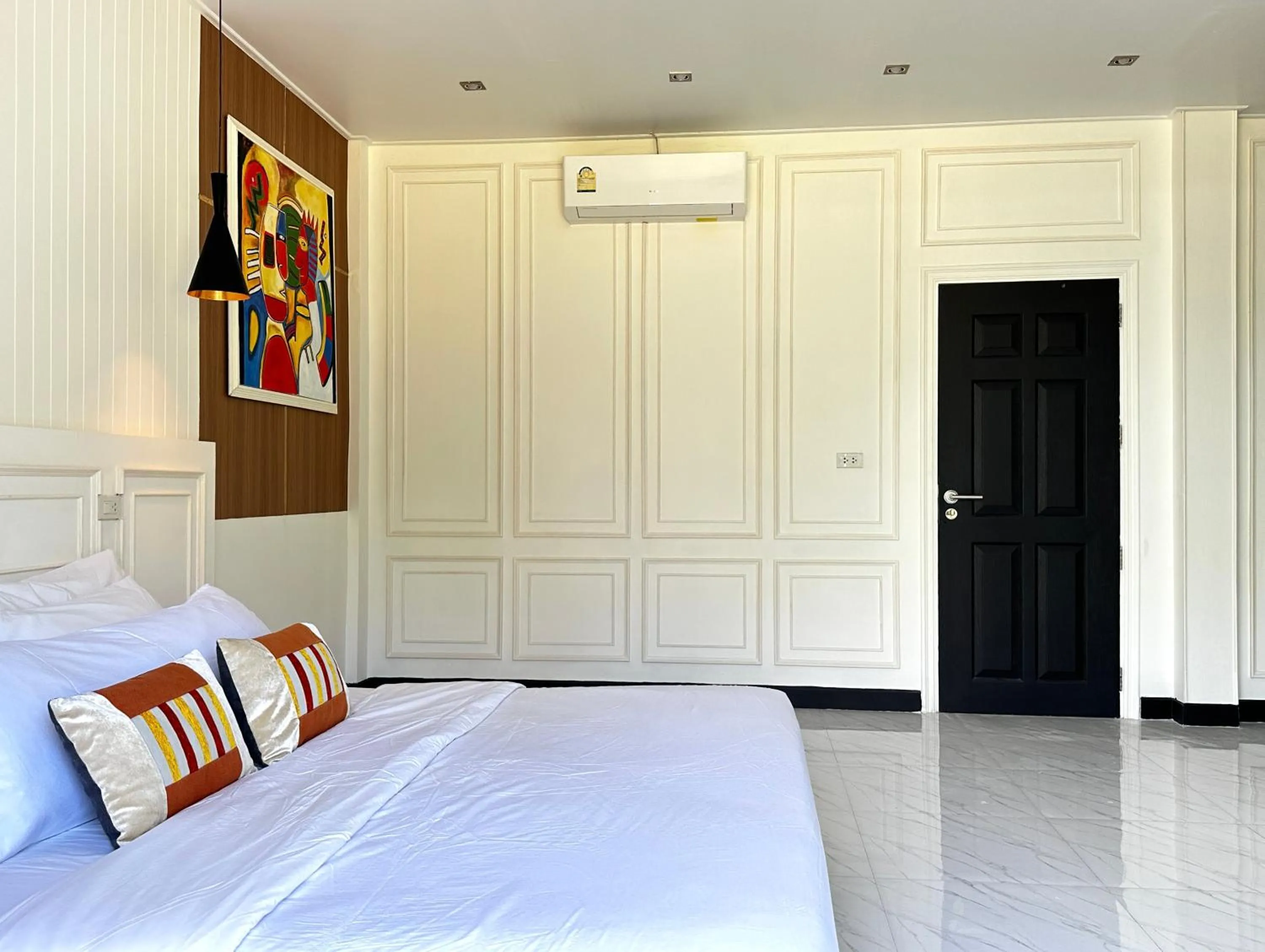 Photo of the whole room, Bed in Koh Kood BED's