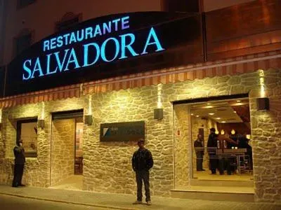 Facade/entrance in Hotel Restaurante Salvadora