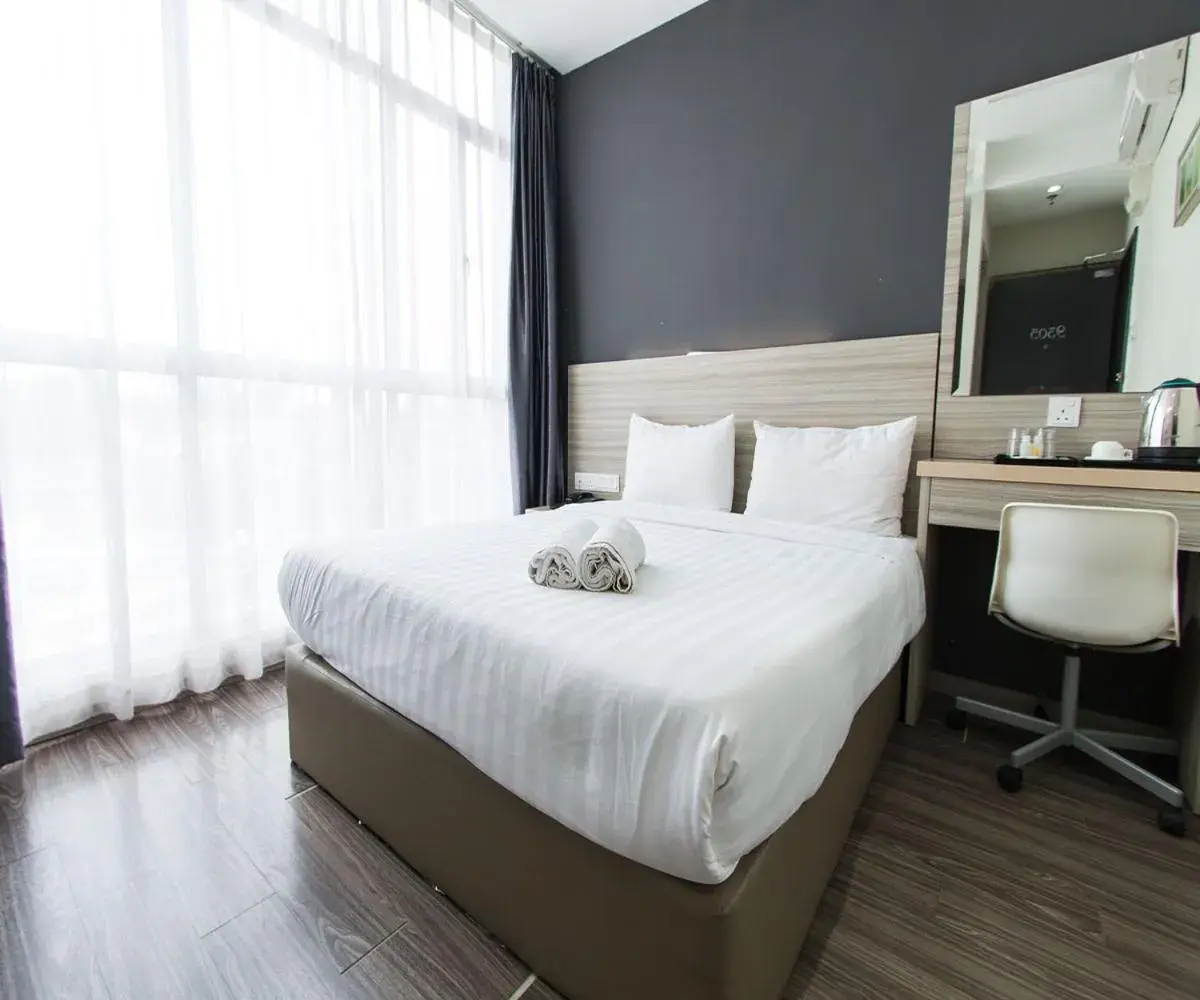 Bed in Hotel 99 Kelana Jaya (PJ)