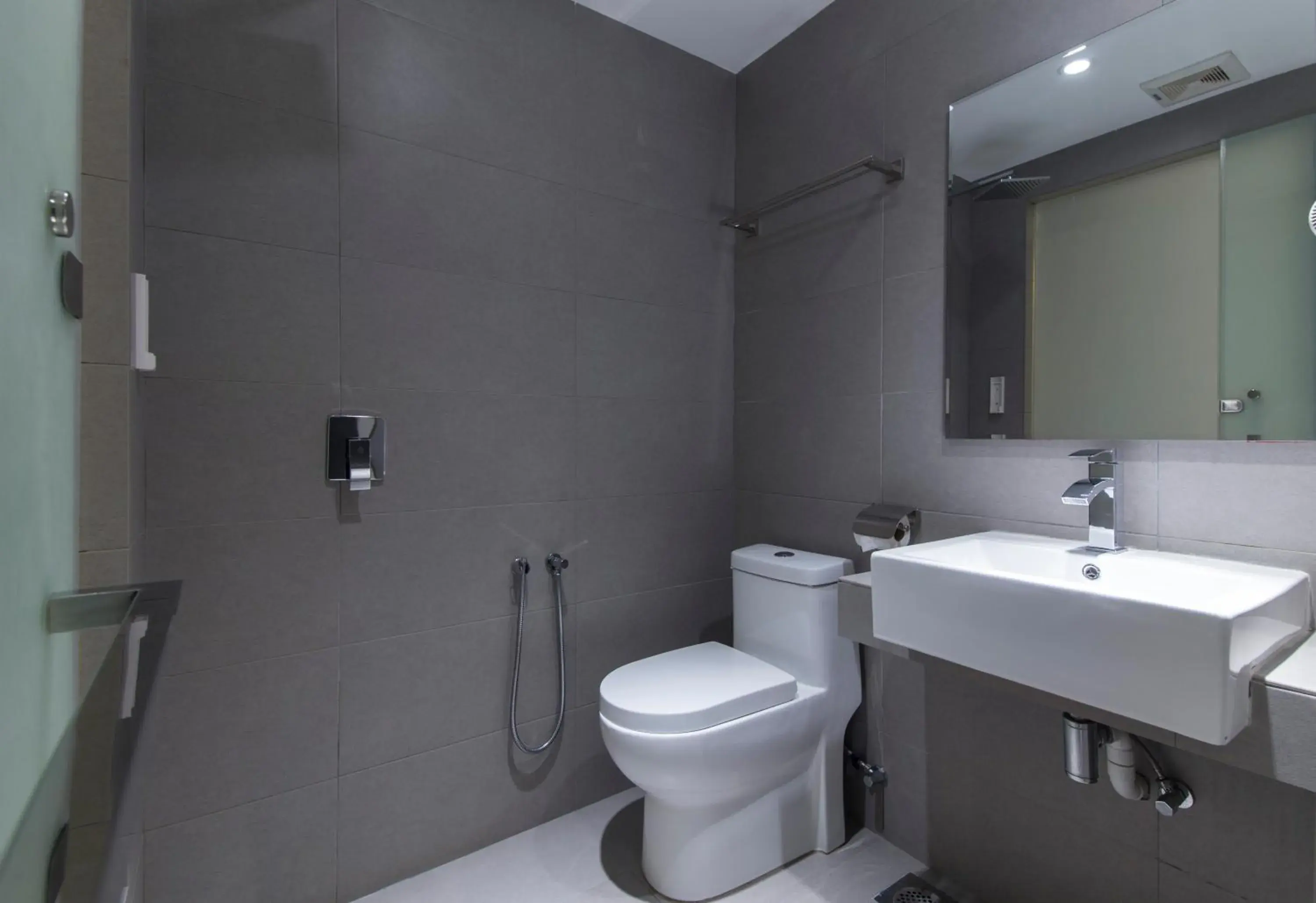 Shower, Bathroom in Hotel 99 Kelana Jaya (PJ)