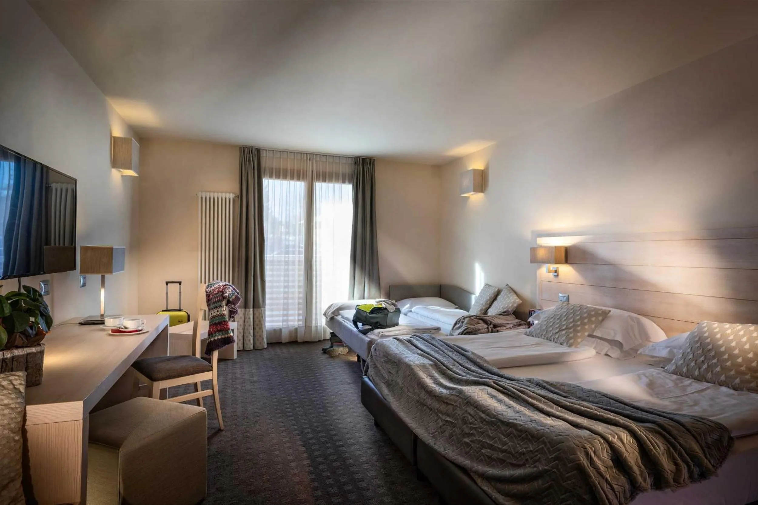 Photo of the whole room, Bed in Brenta Dolomites