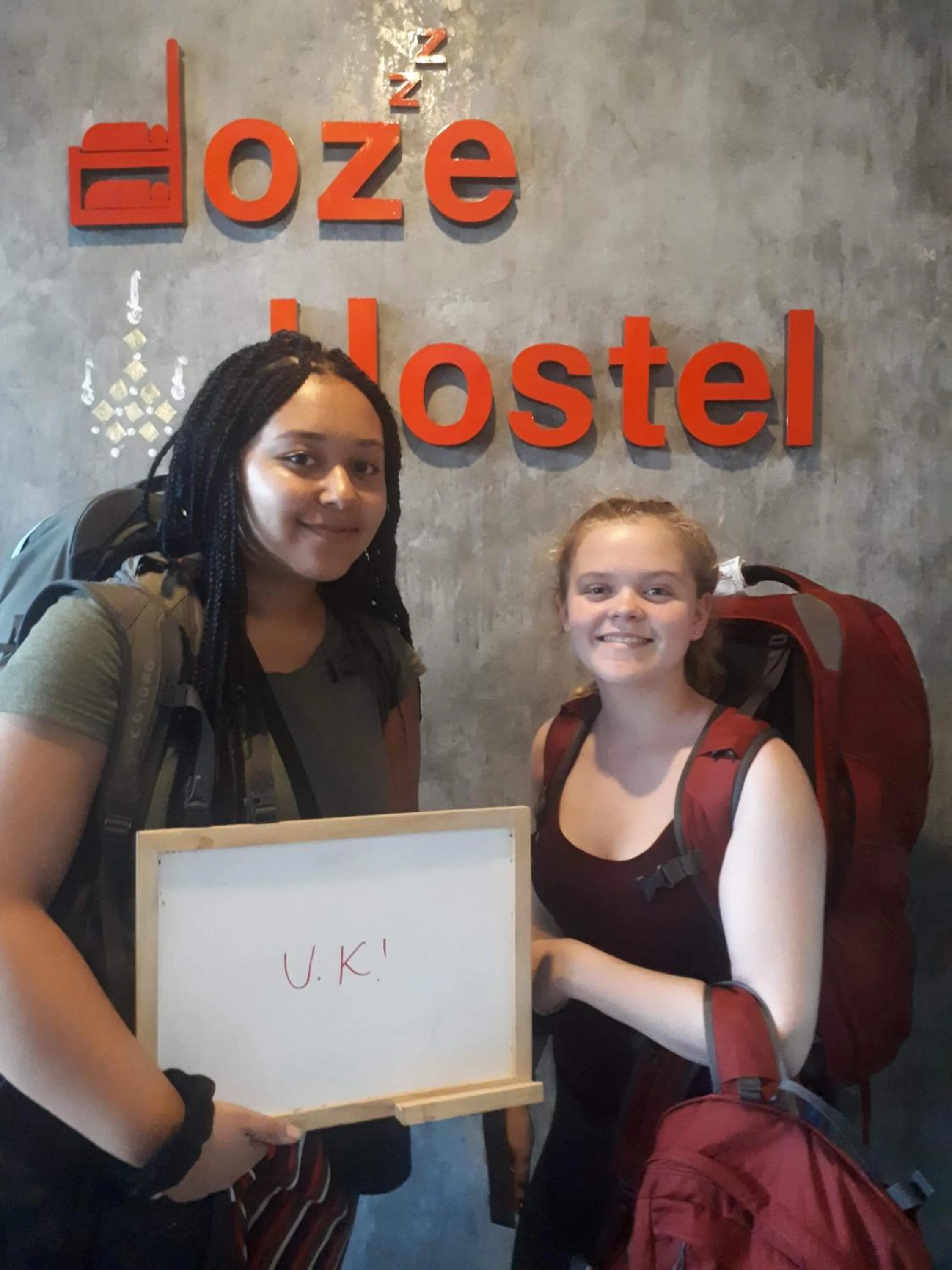 Doze Hostel