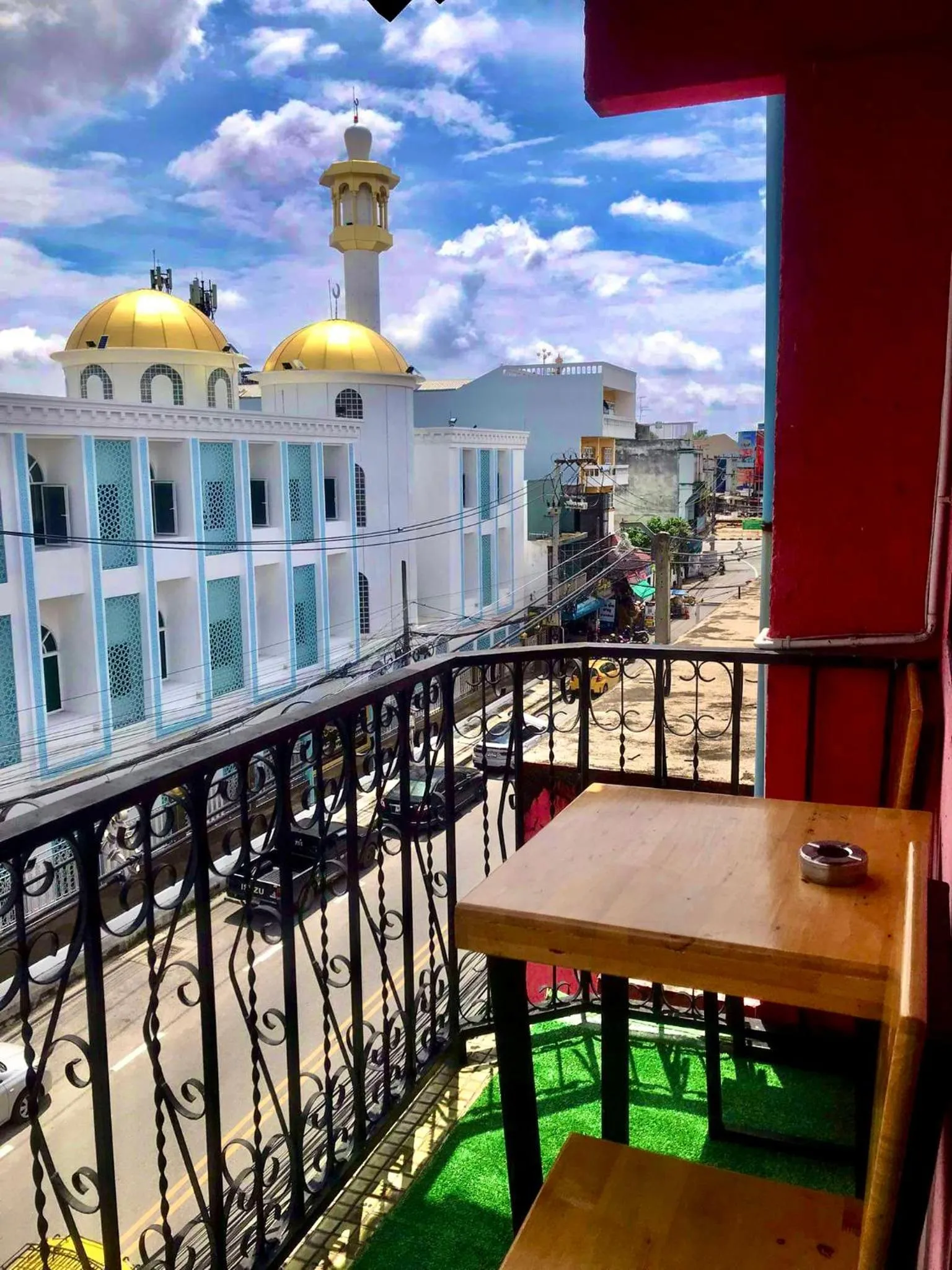 Balcony/Terrace in Doze Hostel