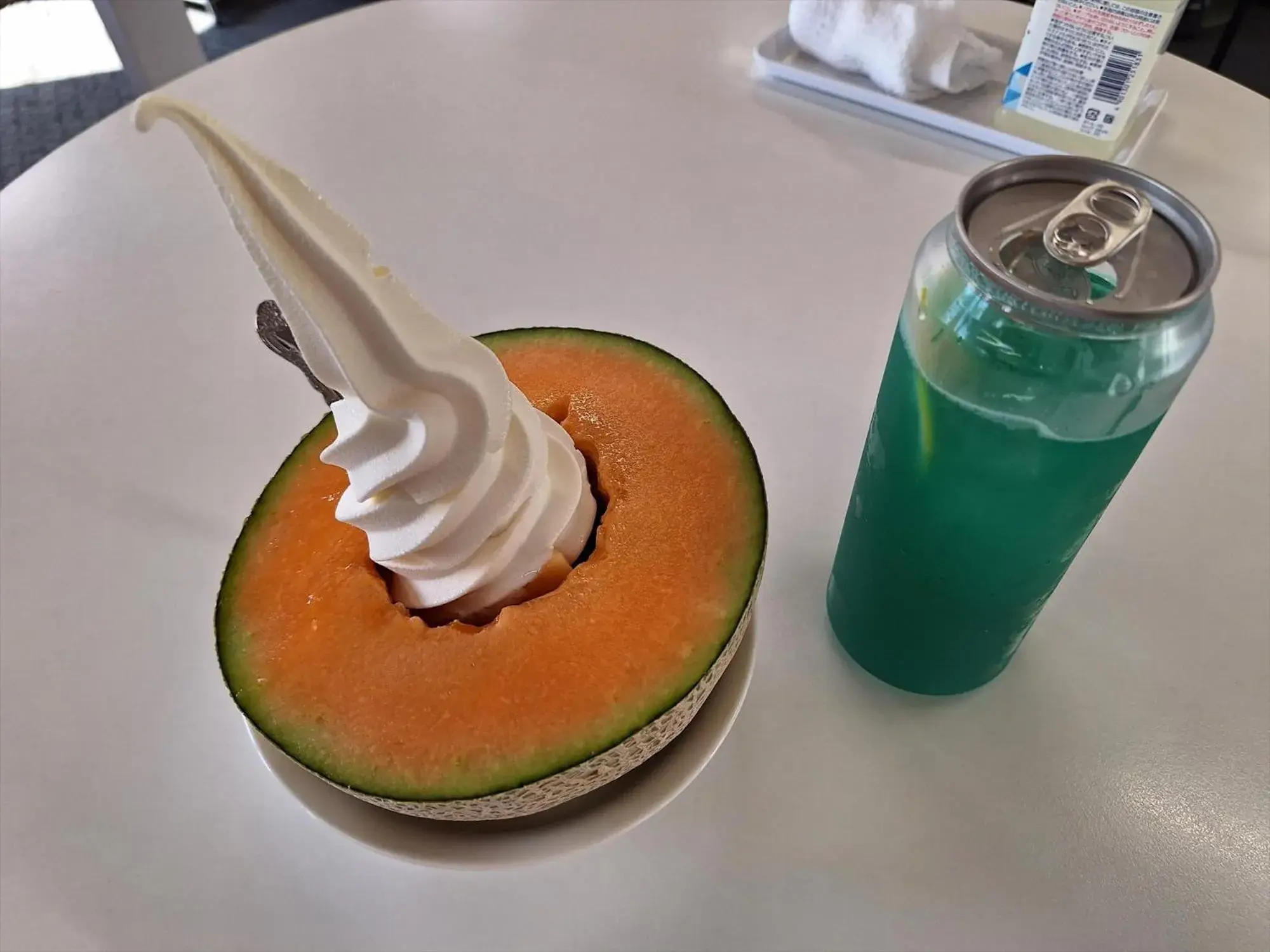 Food and drinks in Jadan House Food and drinks in Jadan House